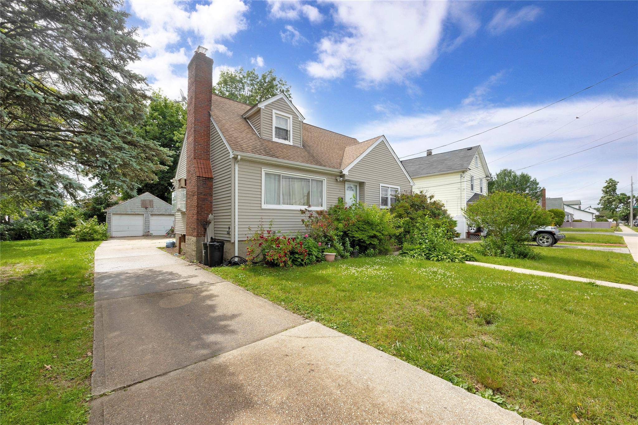 Uniondale, NY 11553,602 Leonard AVE