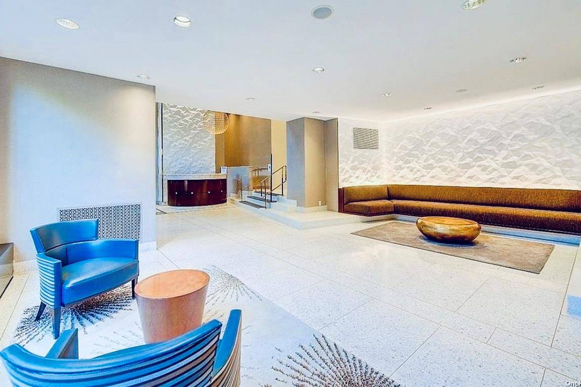 Forest Hills, NY 11375,66-36 Yellowstone BLVD #4F