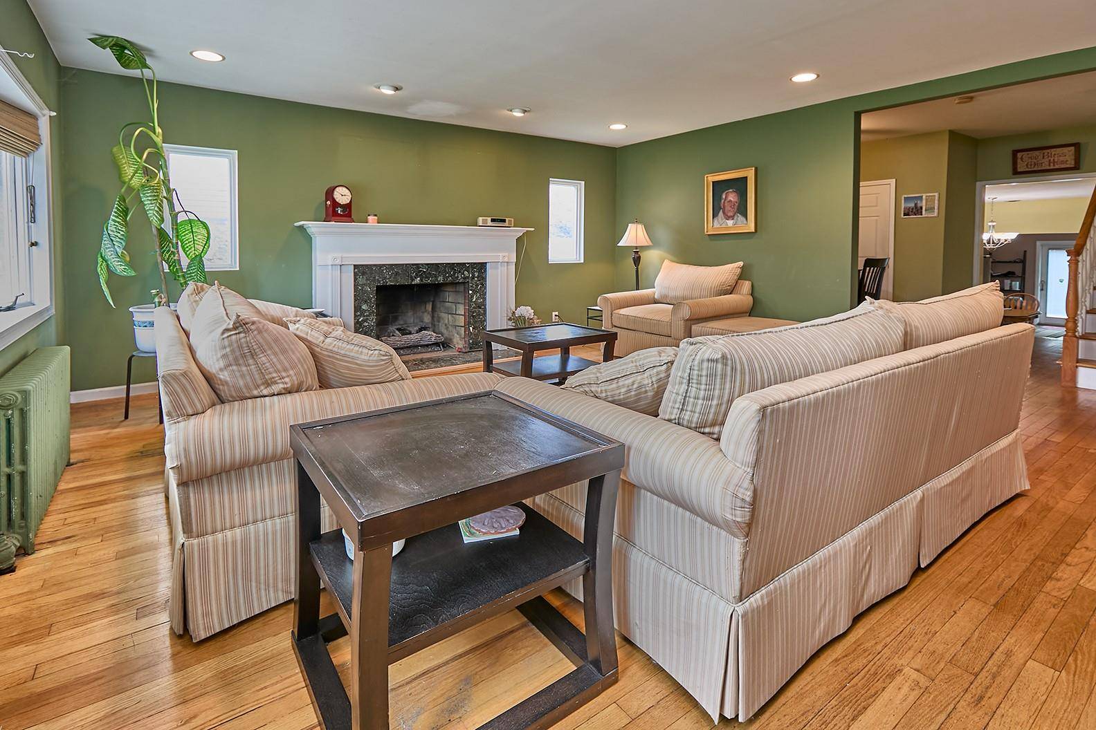 Merrick, NY 11566,1531 Richard AVE