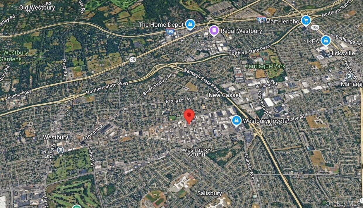 Westbury, NY 11590,88 Urban AVE