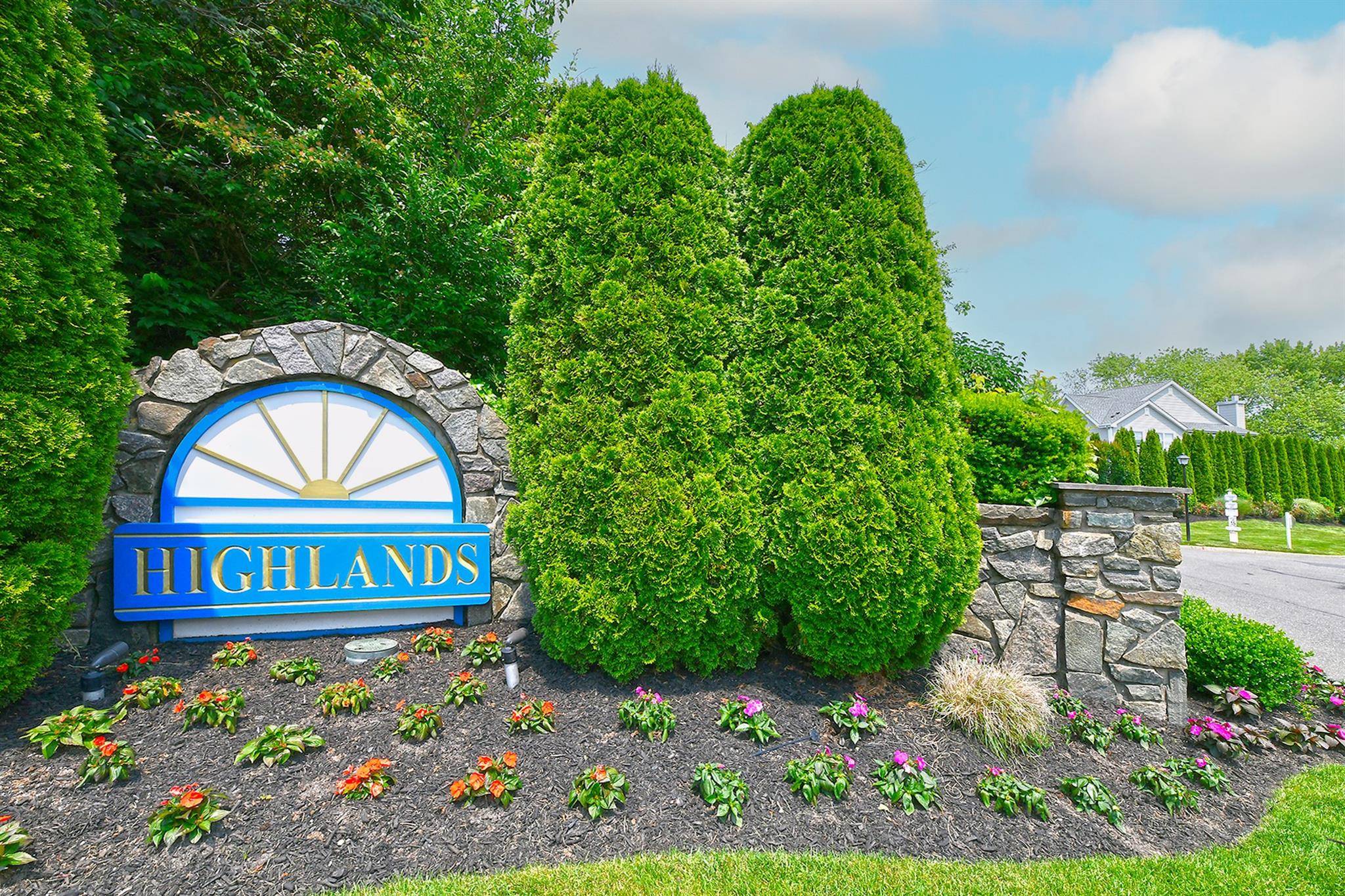 Port Jefferson, NY 11777,167 Windward CT