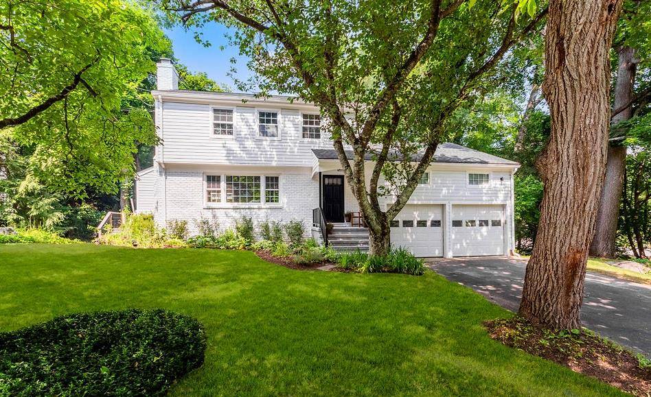 Greenwich, CT 06830,4 Ponderosa DR