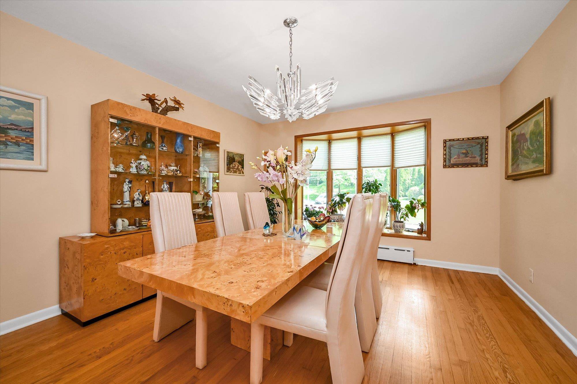 Jamaica Estates, NY 11432,178-23 Edgerton RD