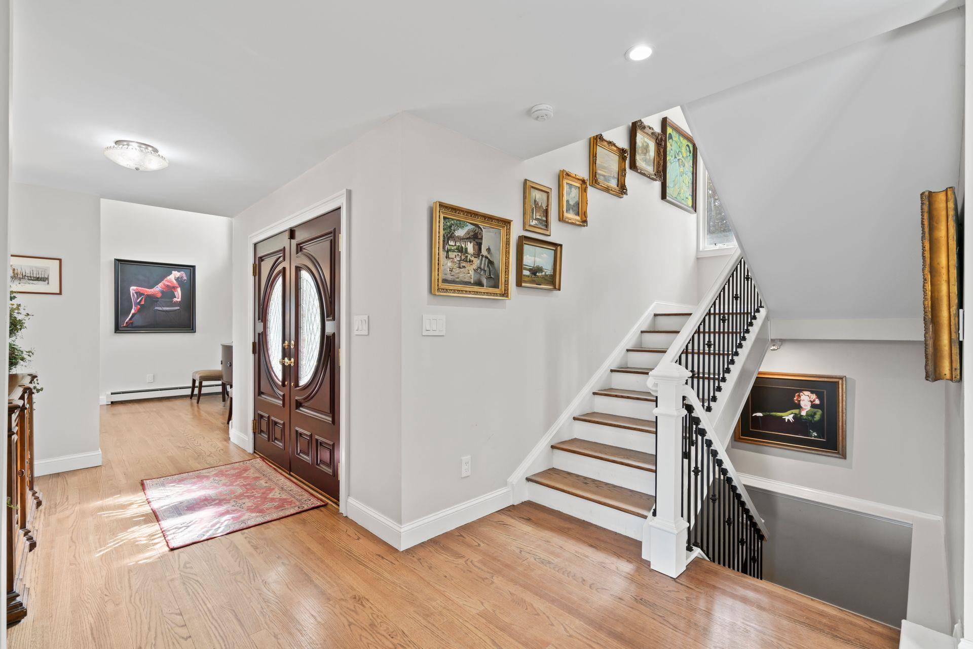Lloyd Harbor, NY 11743,8 Pippin LN
