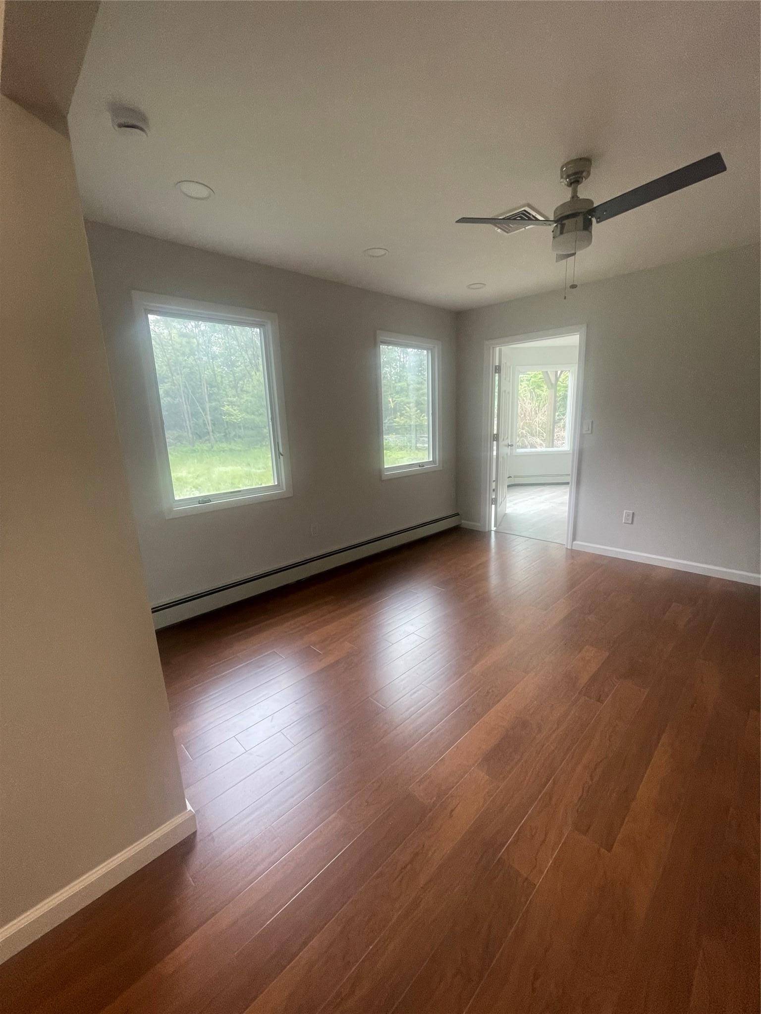 Holtsville, NY 11742,16 Canine RD