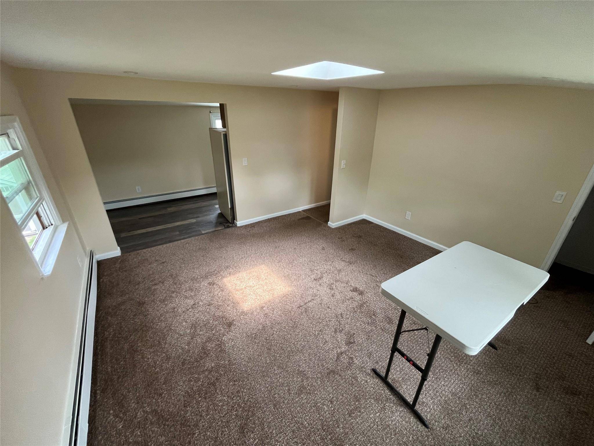 Babylon, NY 11702,615 Floral PL