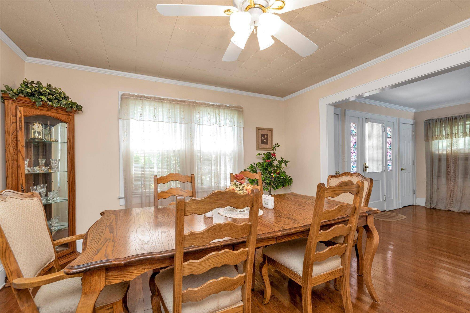 Merrick, NY 11566,1277 Jerusalem AVE