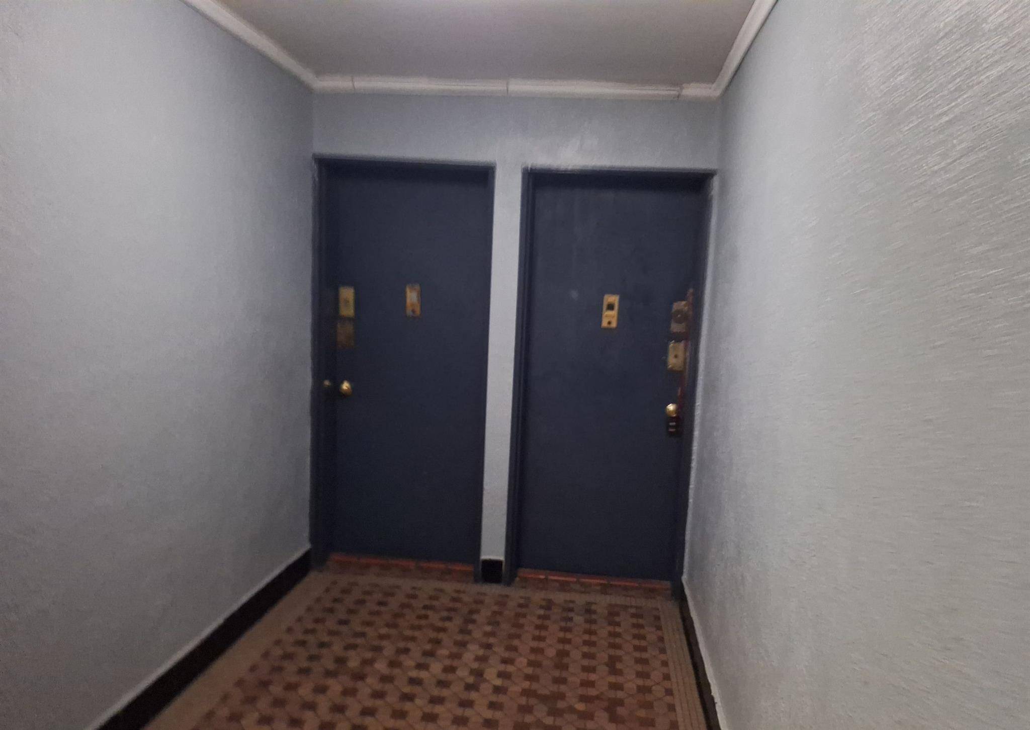 Bronx, NY 10458,2866 Marion AVE #4C