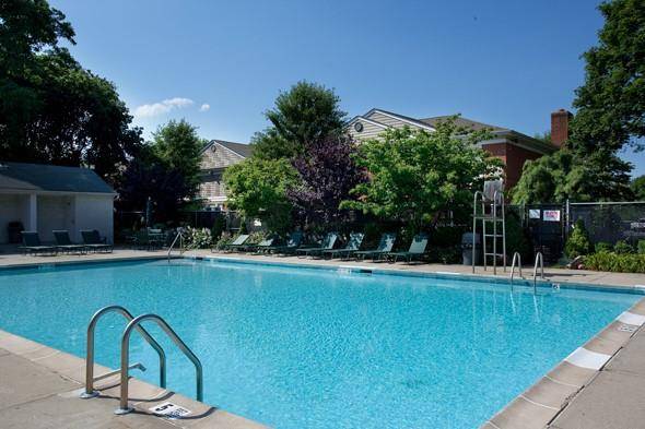 Bohemia, NY 11716,50 Chelsea CT #HS20