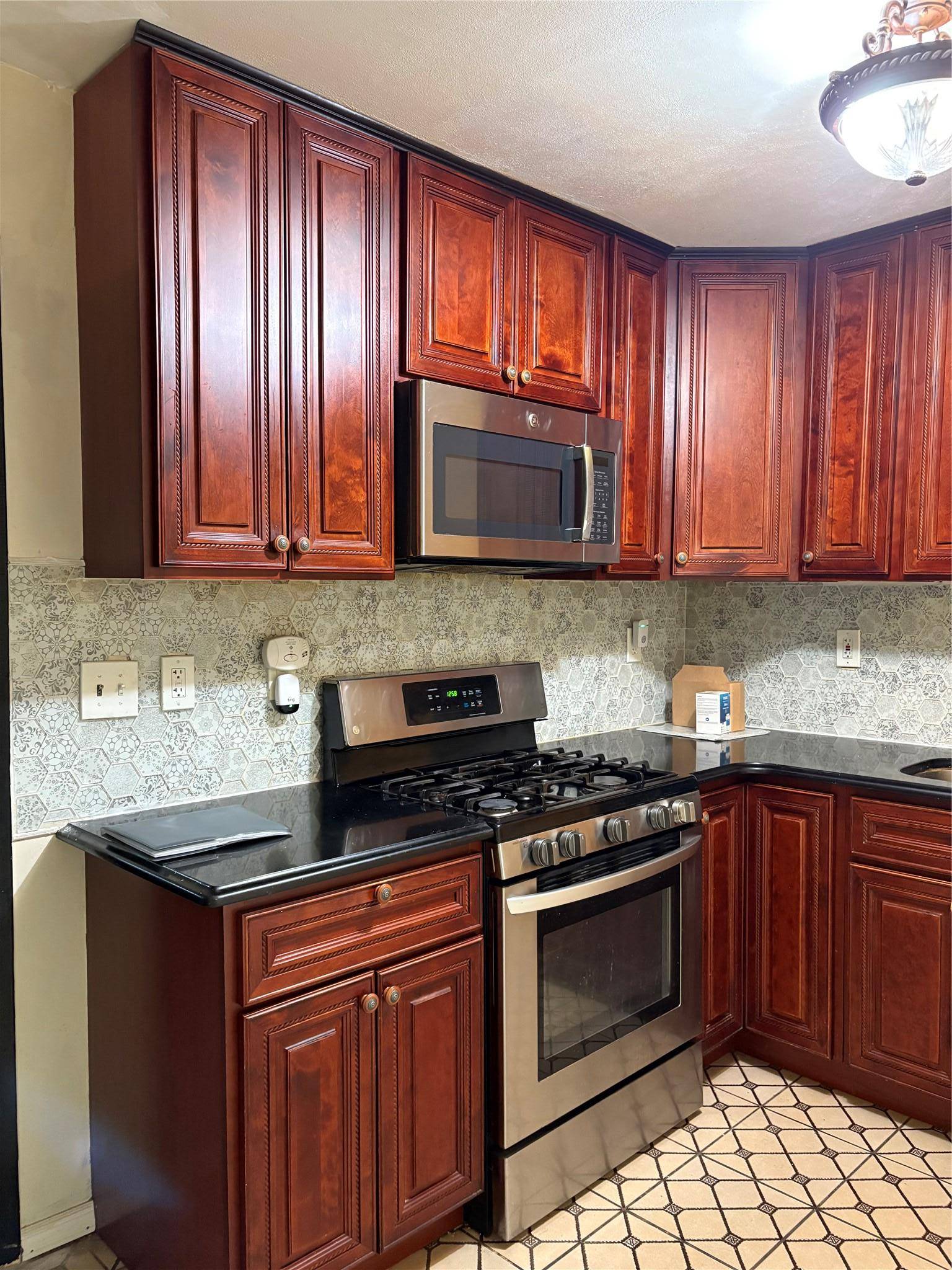 Bellerose, NY 11426,87-33 Commonwealth BLVD #1st Floor