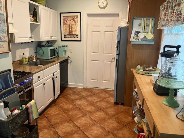 Sea Cliff, NY 11579,119 Roslyn AVE