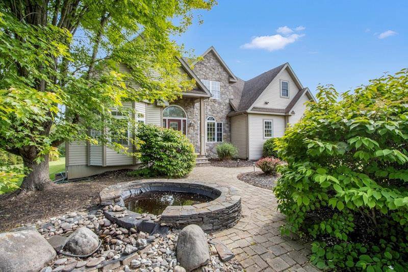 Wappingers Falls, NY 12590,32 Gellatly DR