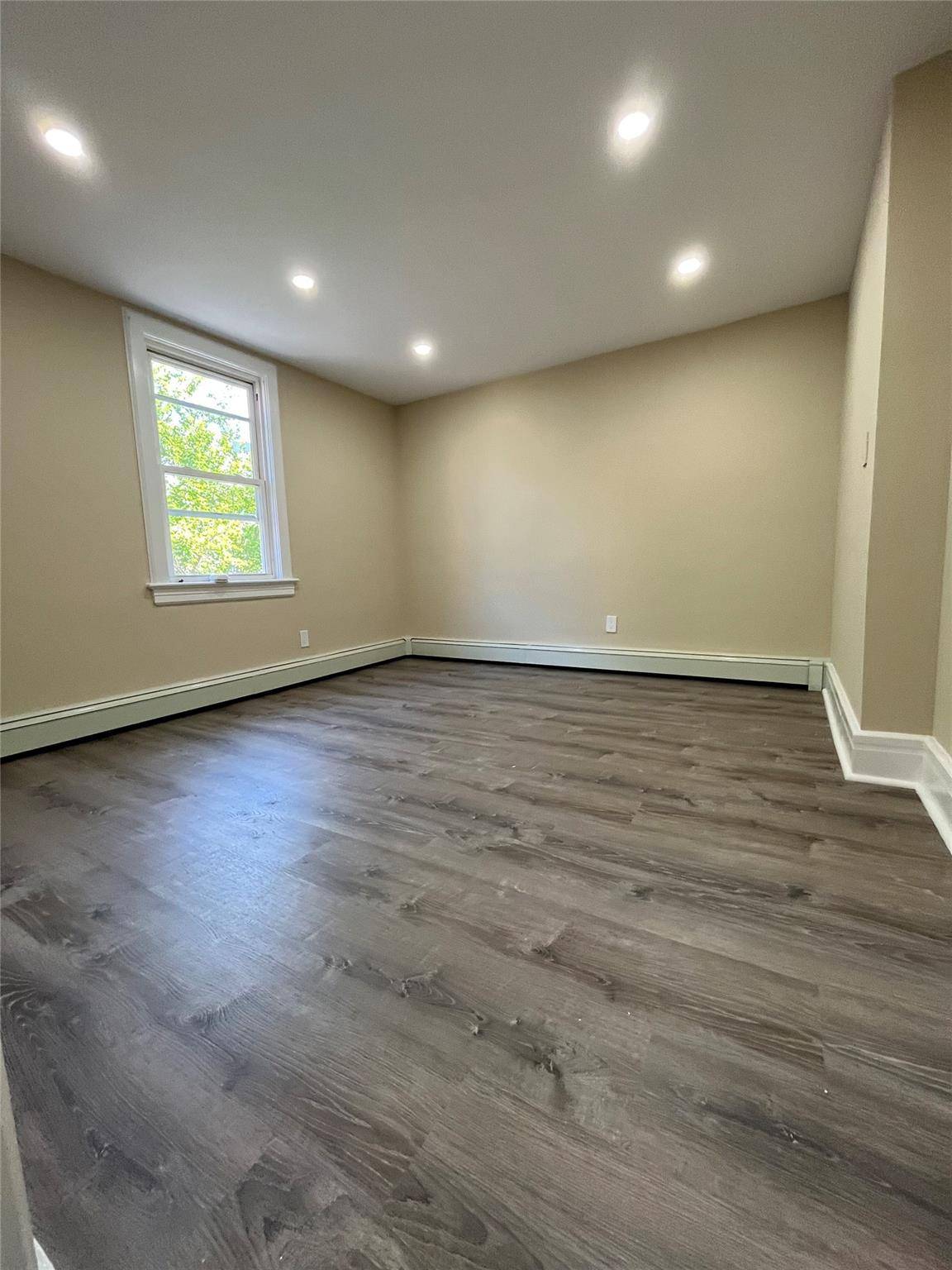Dobbs Ferry, NY 10522,154 Palisade ST