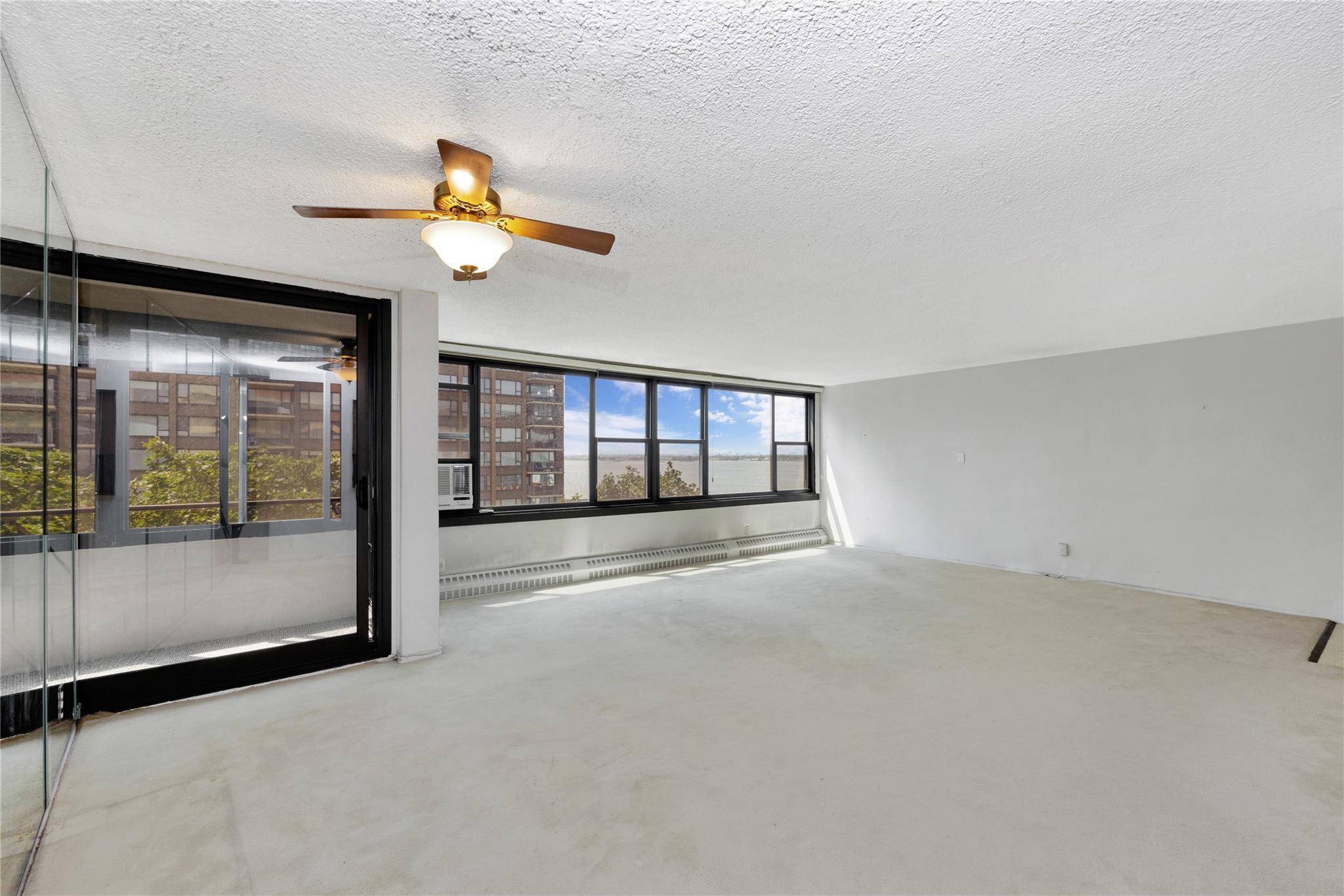 Beechhurst, NY 11357,166-41 Powells Cove BLVD #6A