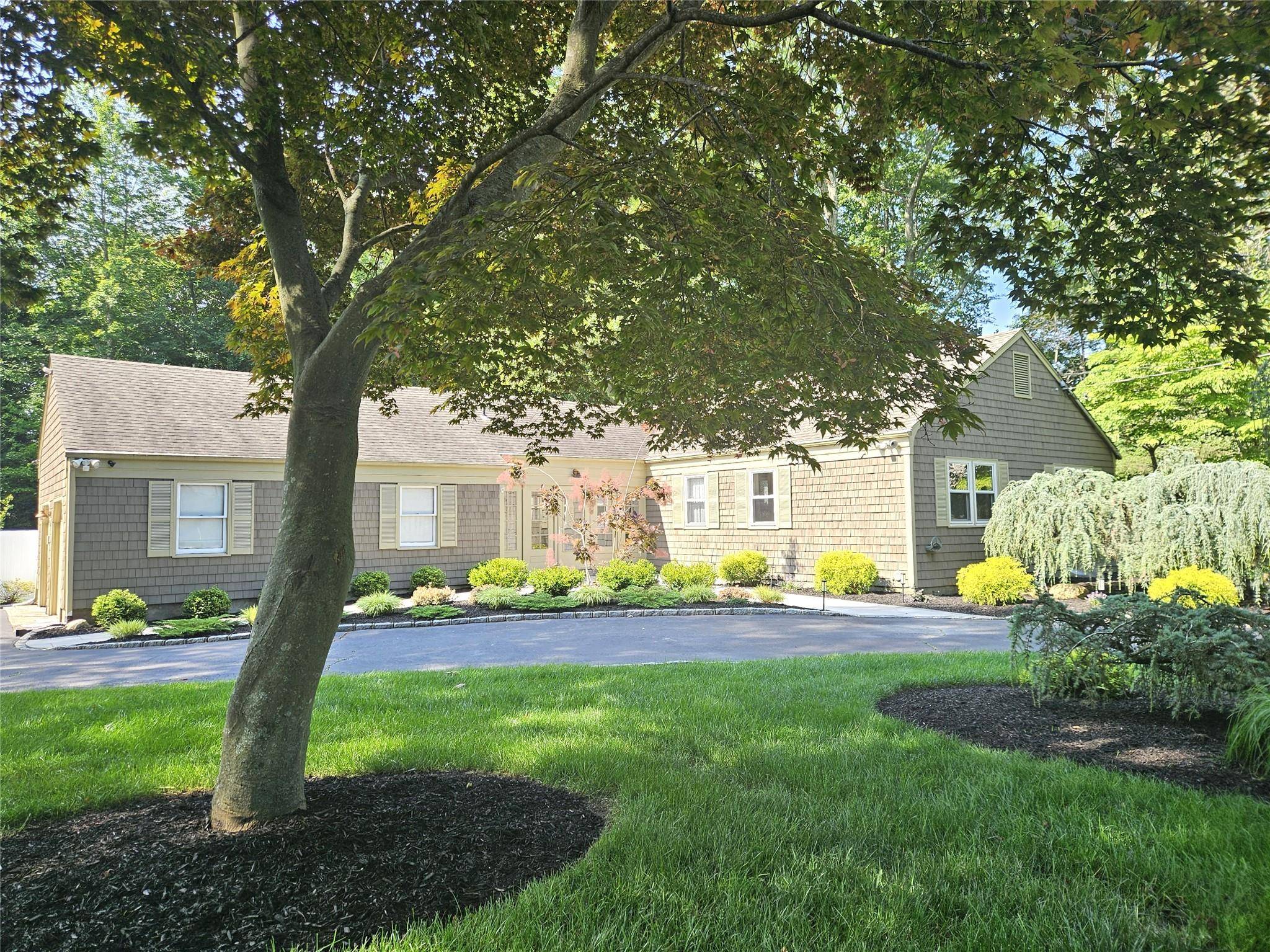 Wading River, NY 11792,45 Woodchuck Hollow LN