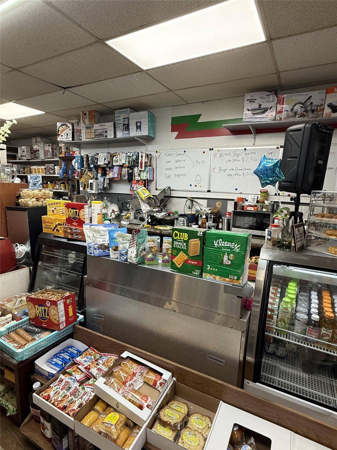 Jamaica, NY 11428,22017 Jamaica AVE