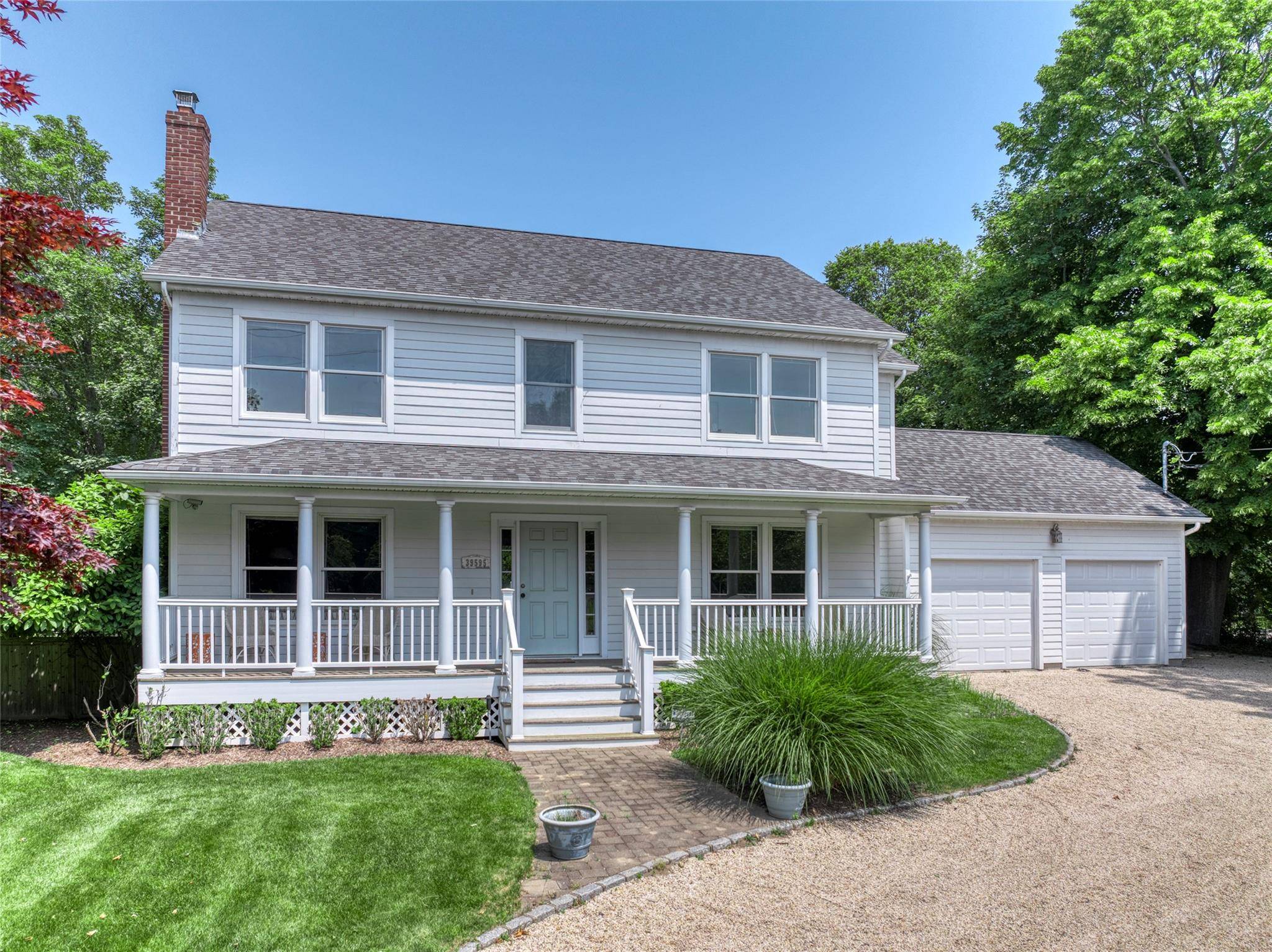 Orient, NY 11957,39595 Main RD