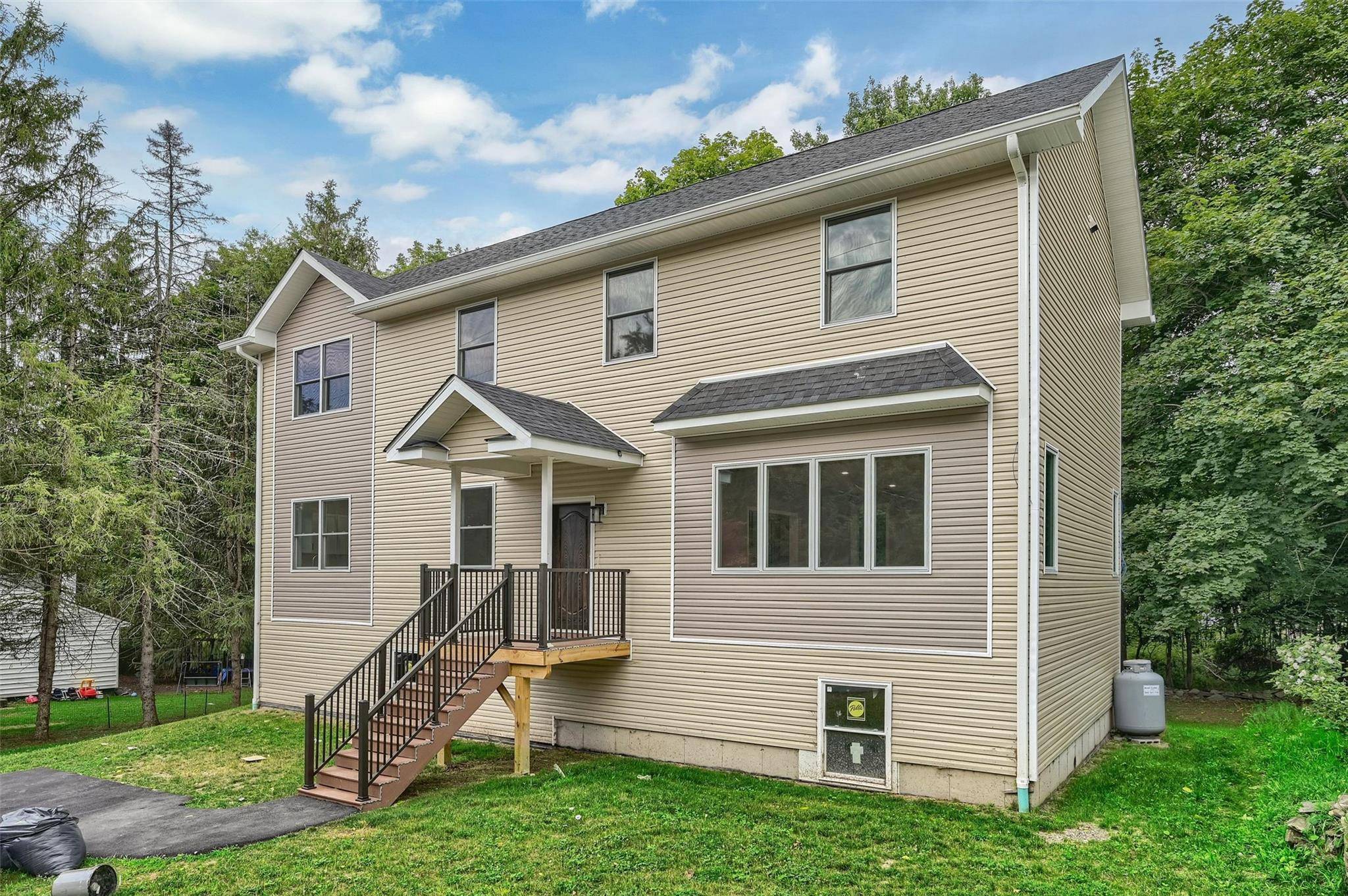 Monticello, NY 12701,27 Nelshore DR