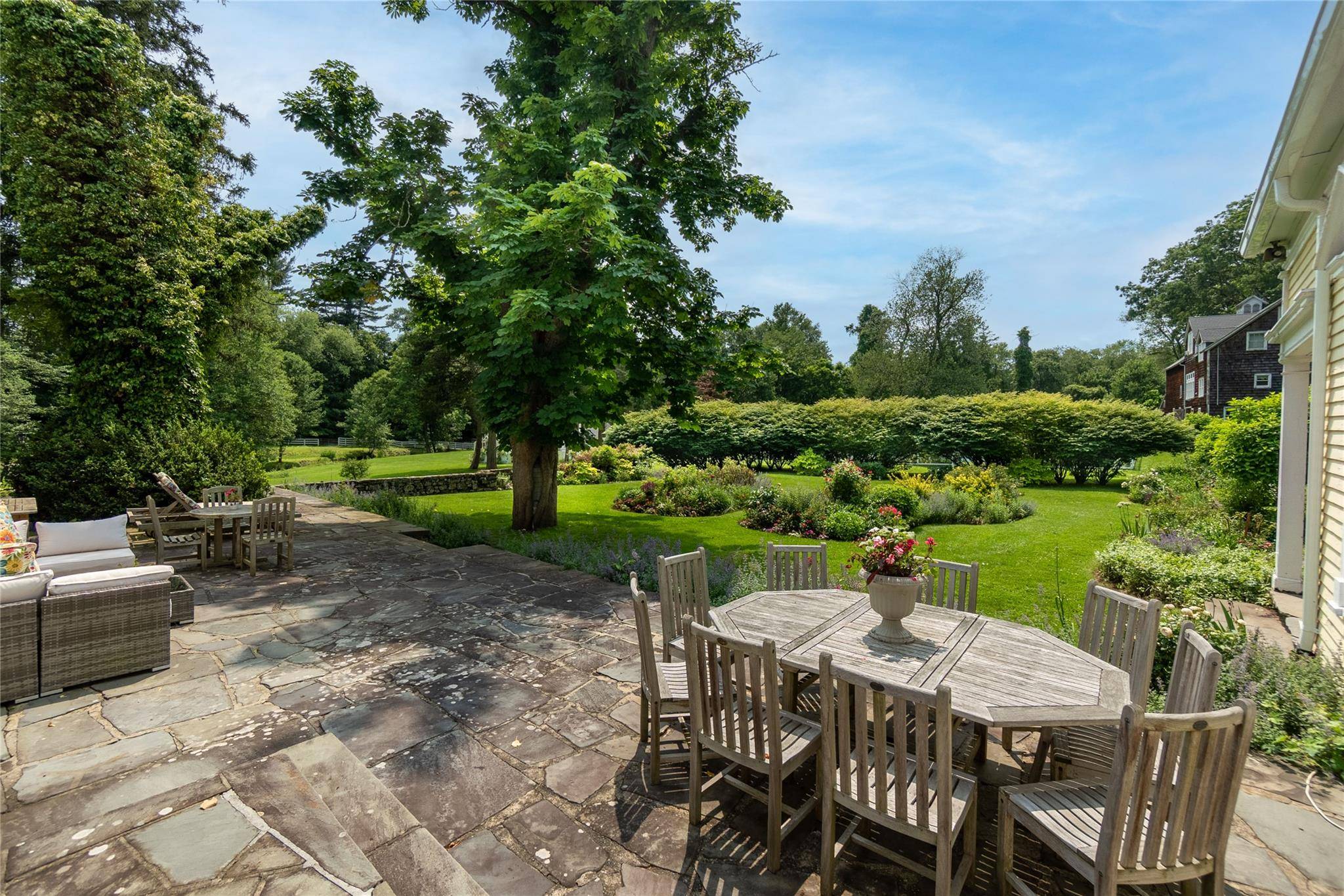 Bedford Hills, NY 10507,161 Buxton RD