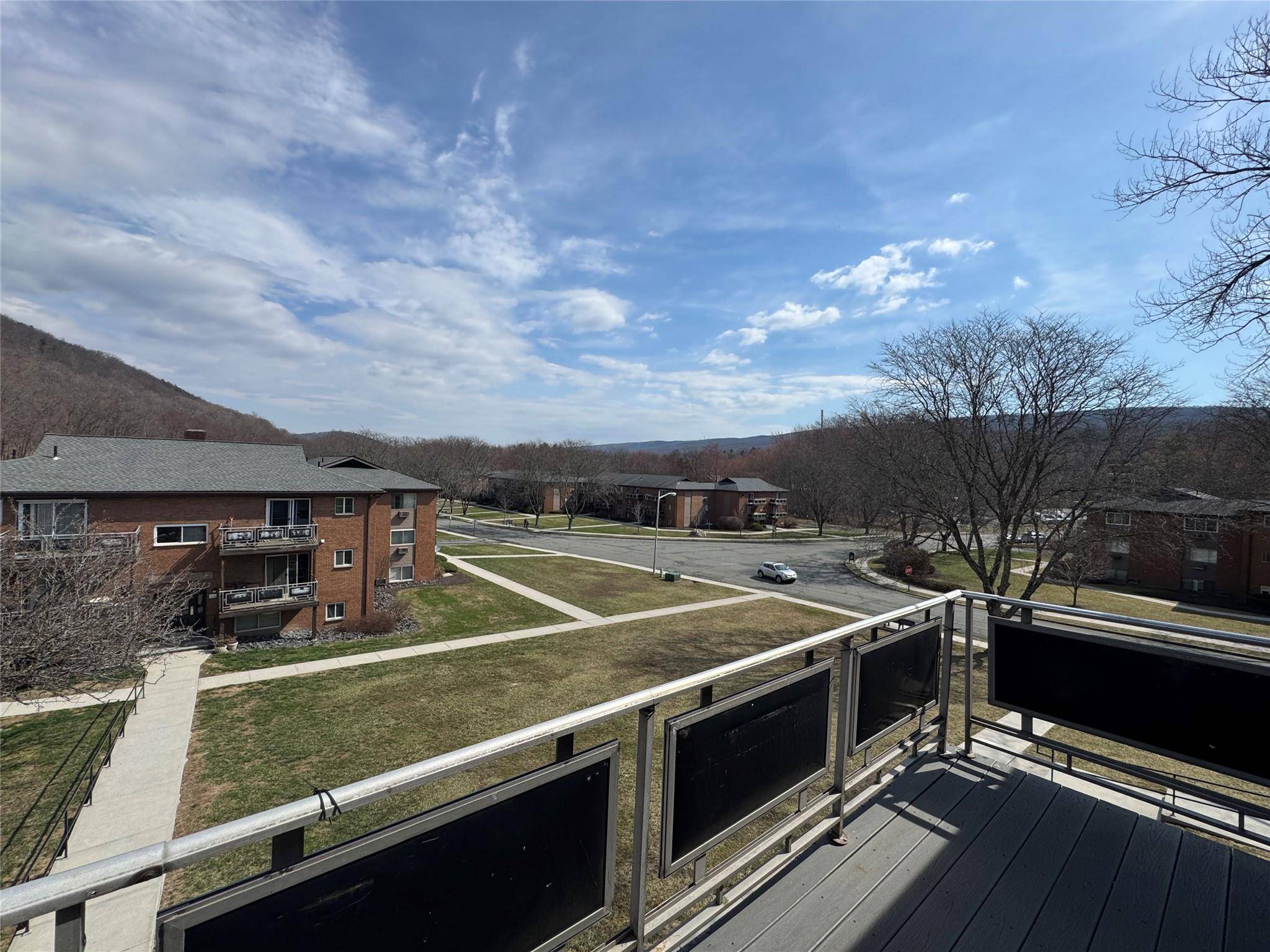 Monroe, NY 10950,44 Tanager RD #4405