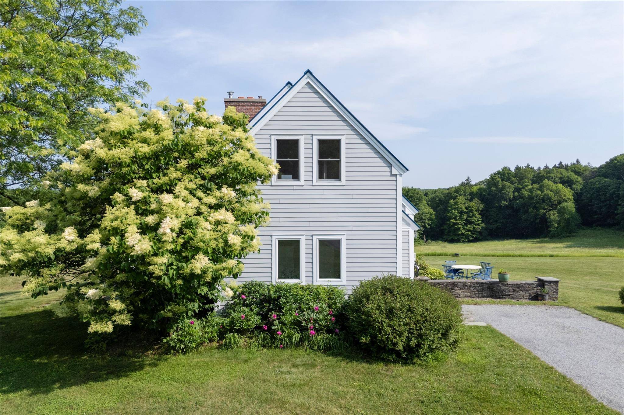 Staatsburg, NY 12580,329 Hollow RD