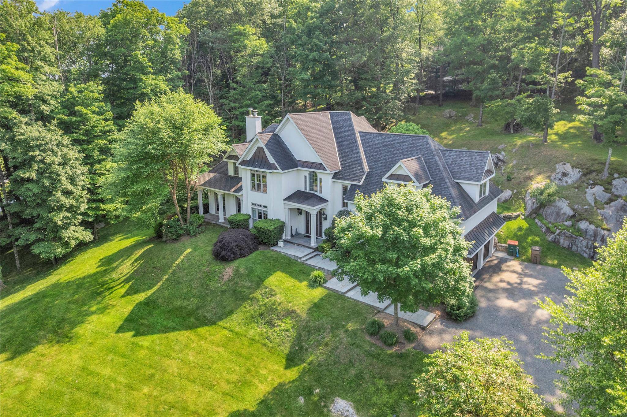 Putnam Valley, NY 10579,299 Barger ST