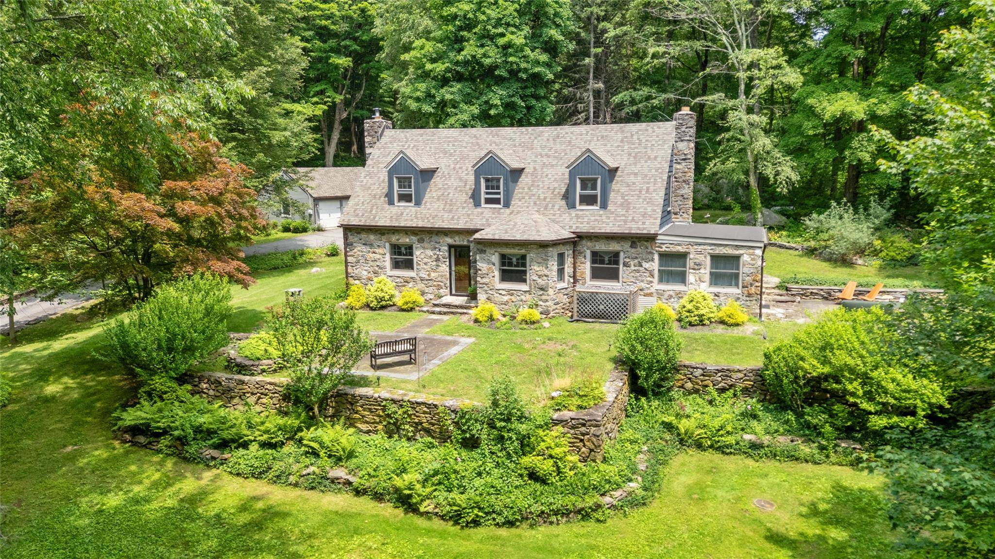 Brewster, NY 10509,210 Foggintown RD
