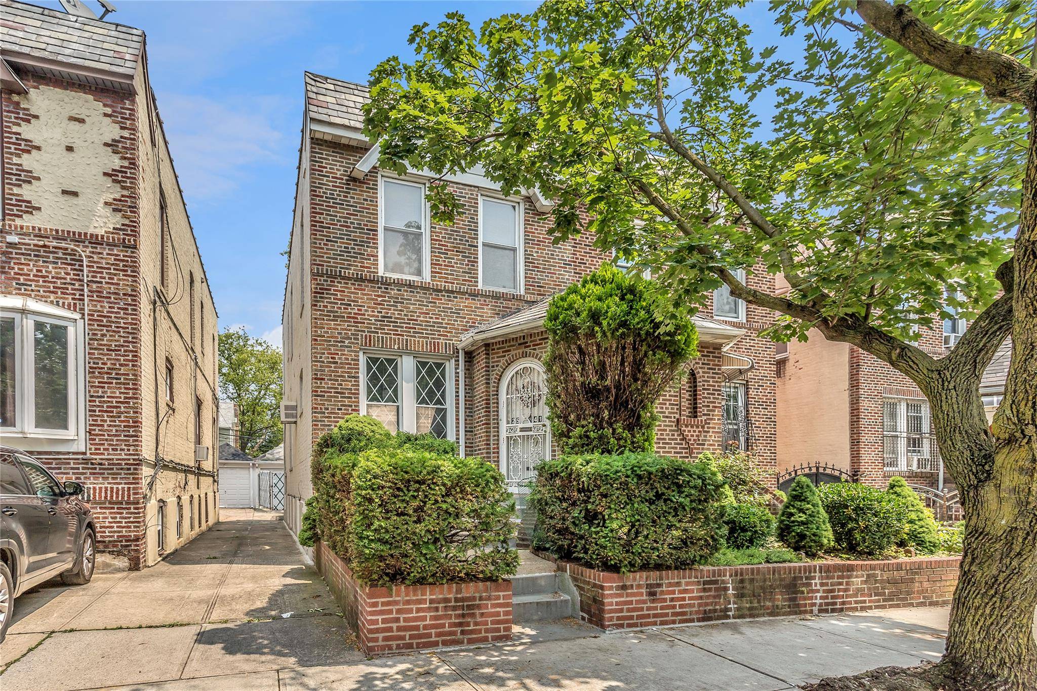 East Elmhurst, NY 11370,2541 83rd ST