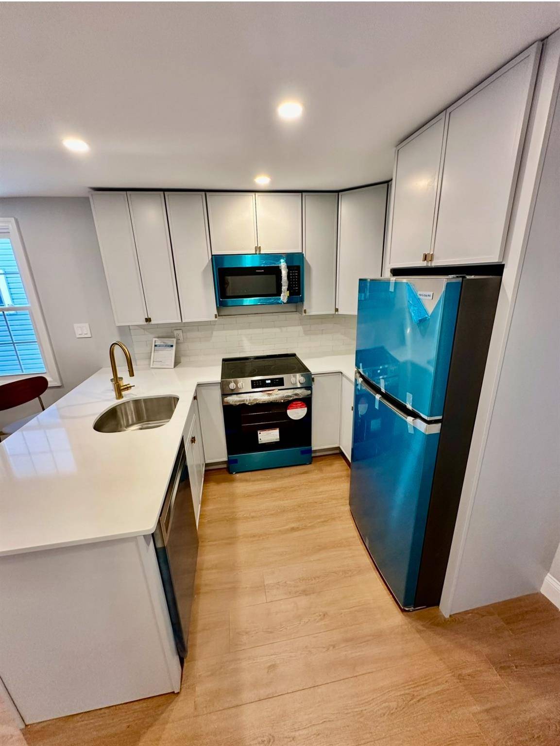 Rockville Centre, NY 11570,28 Saint Marks AVE