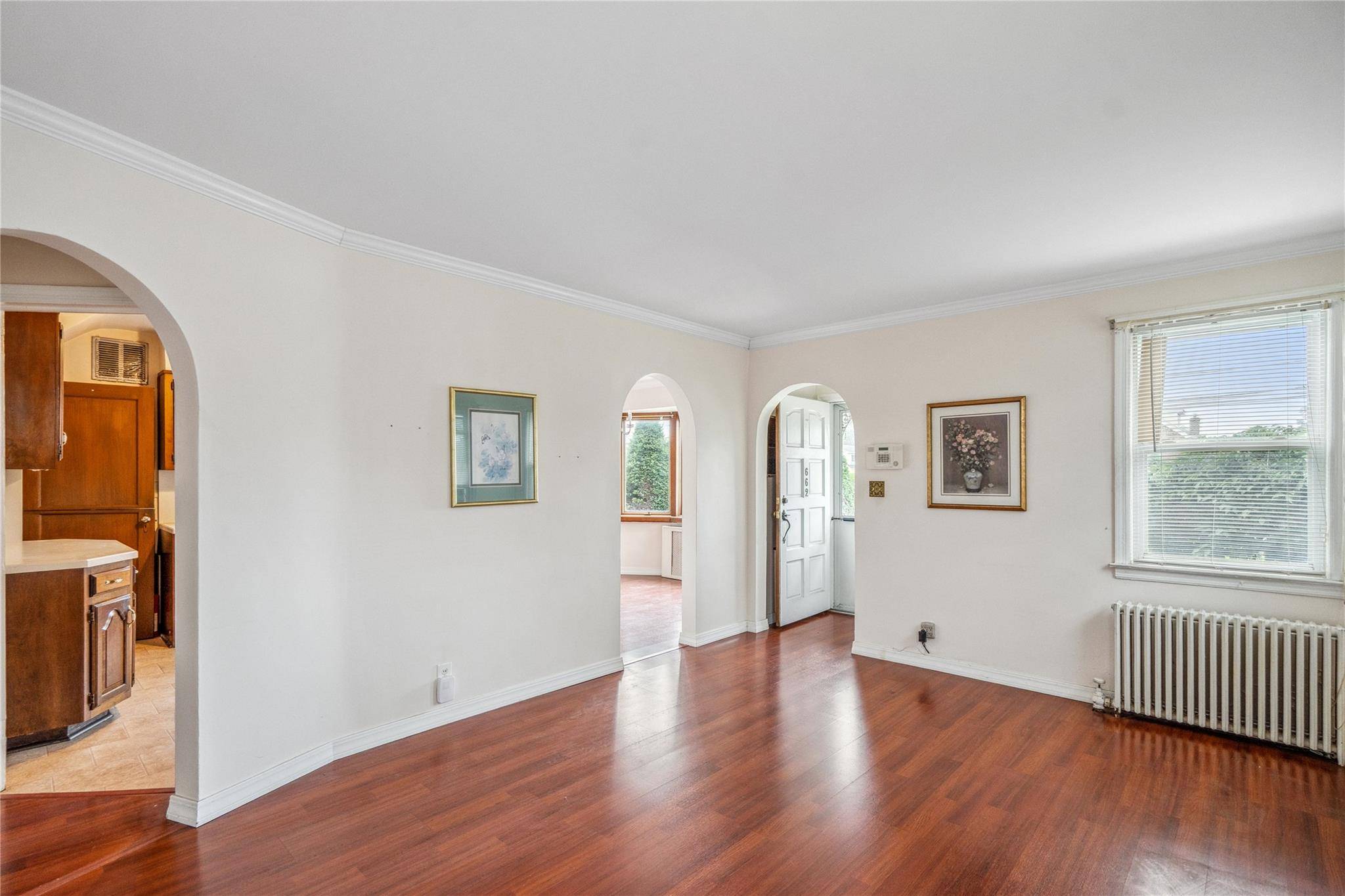 Franklin Square, NY 11010,662 Benris AVE
