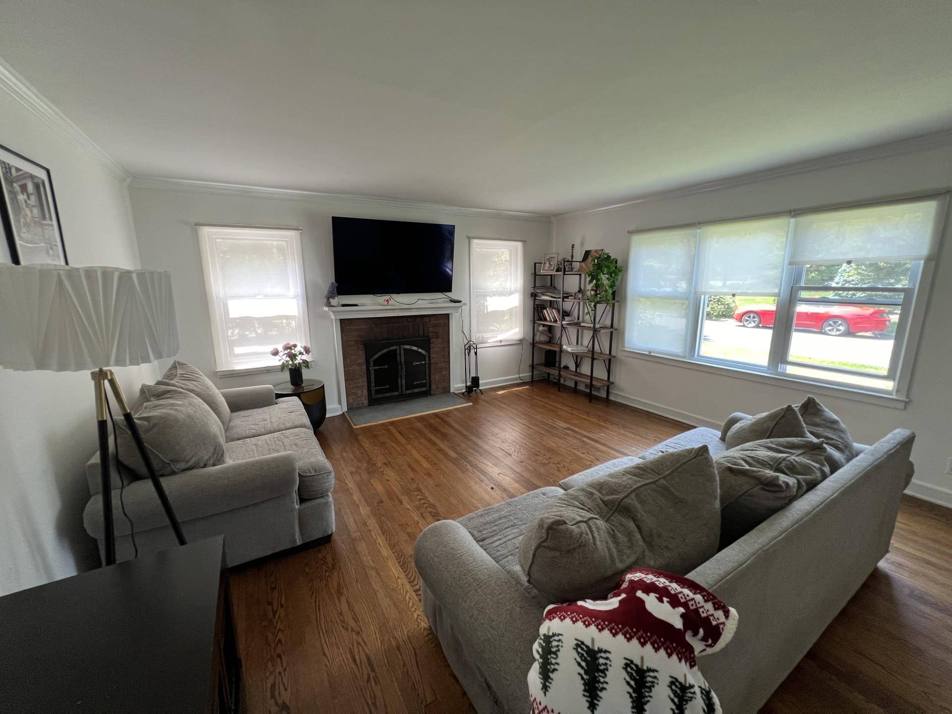Scarsdale, NY 10583,184 Johnson RD