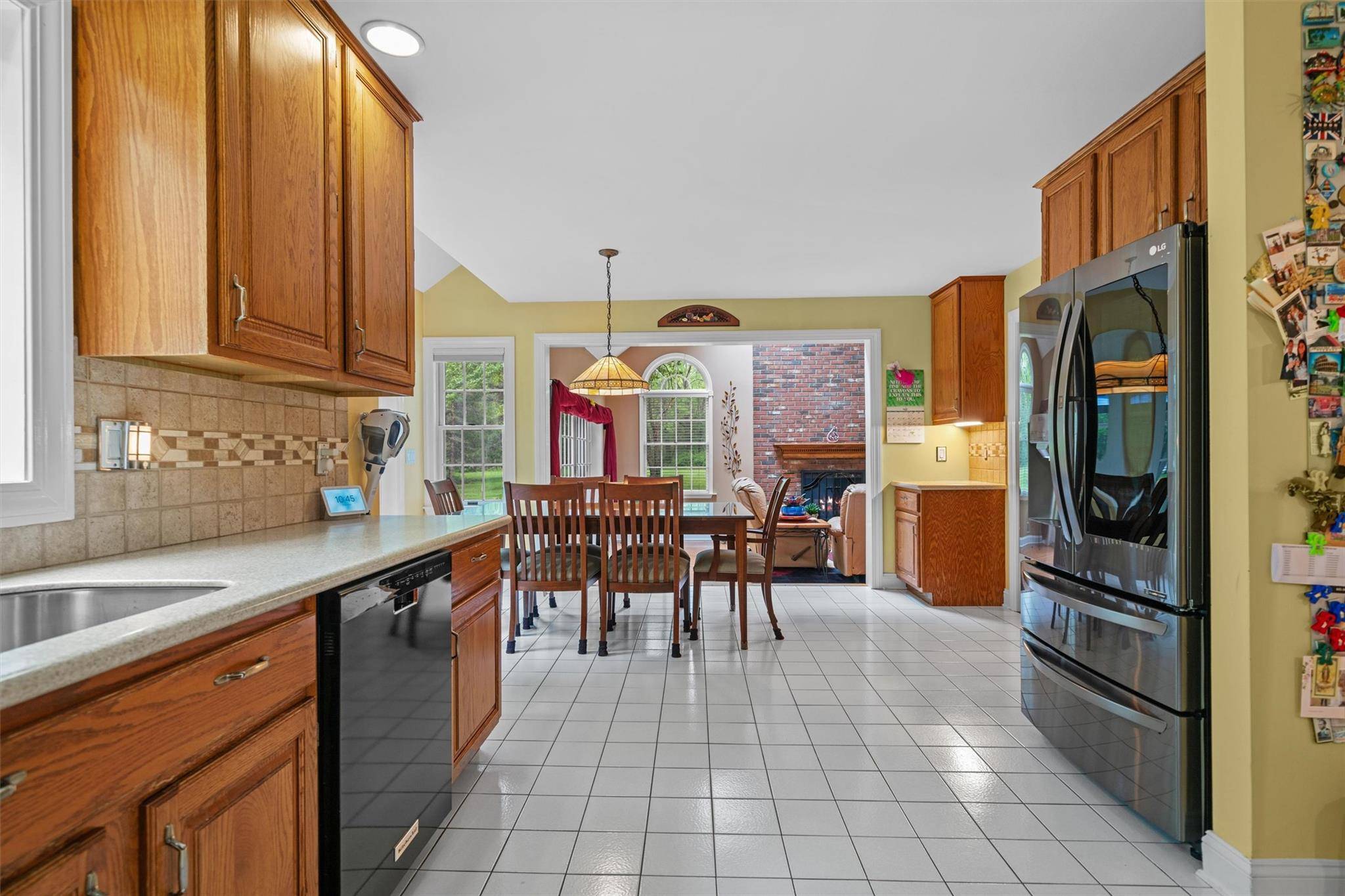 Wallkill, NY 12589,24 Hampton CT