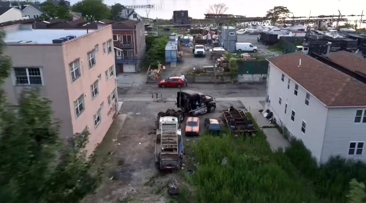 Far Rockaway, NY 11693,334 Beach 84th ST