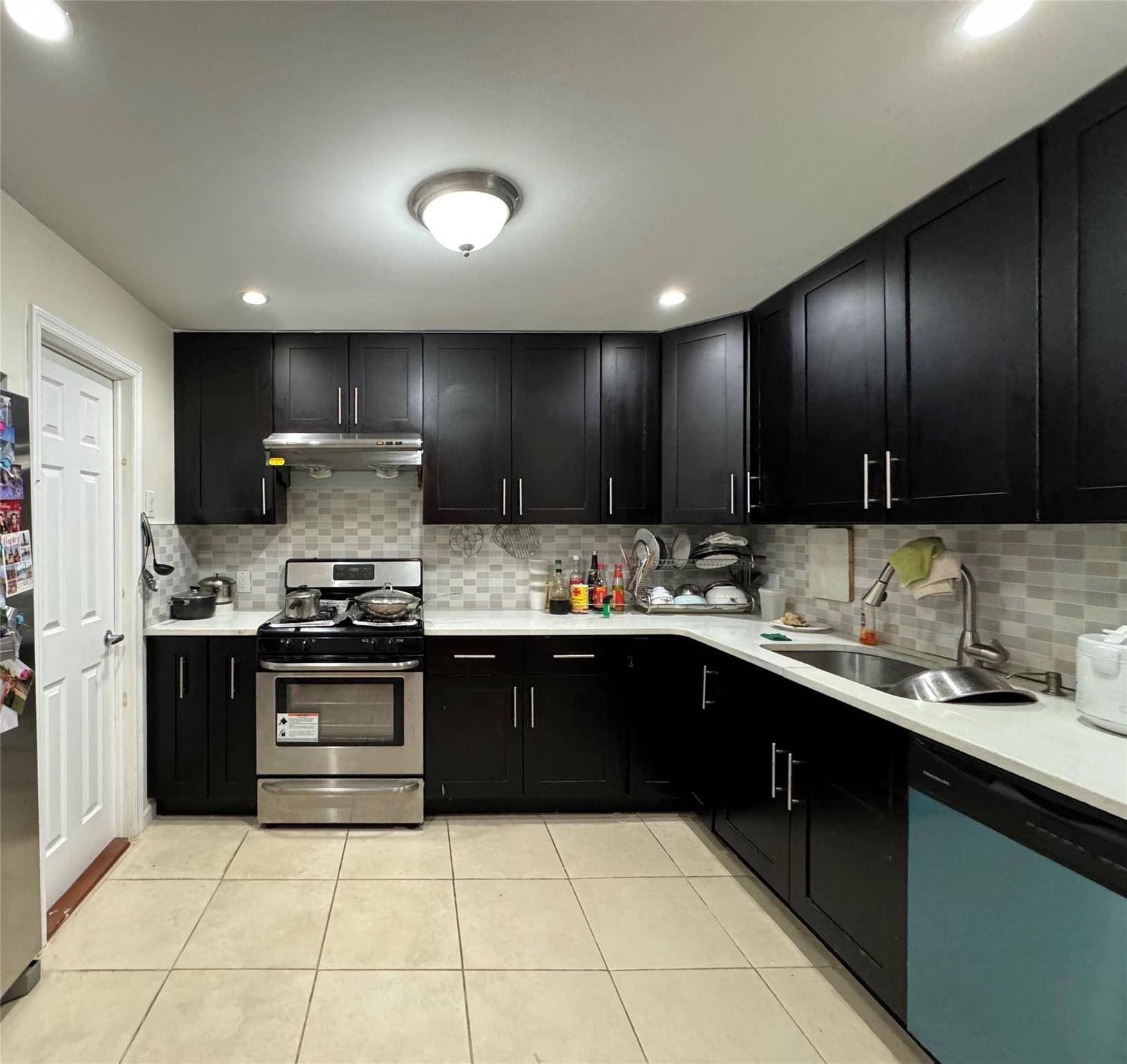 Flushing, NY 11354,15019 26th AVE