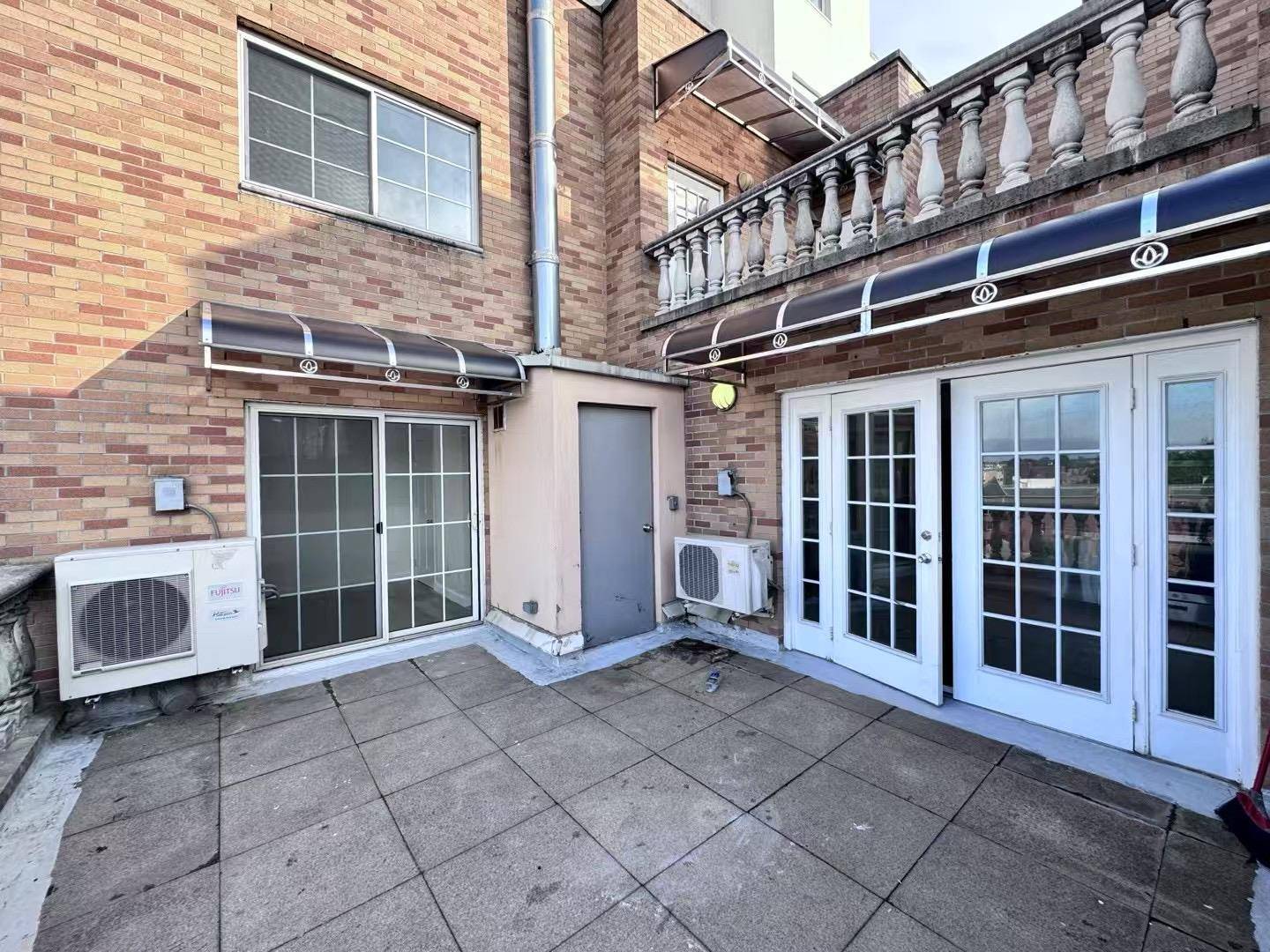 Flushing, NY 11355,43-18 robinson #7C