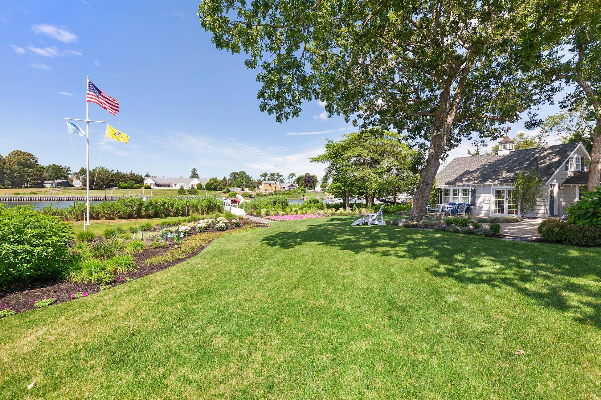 Hampton Bays, NY 11946,144 Springville RD
