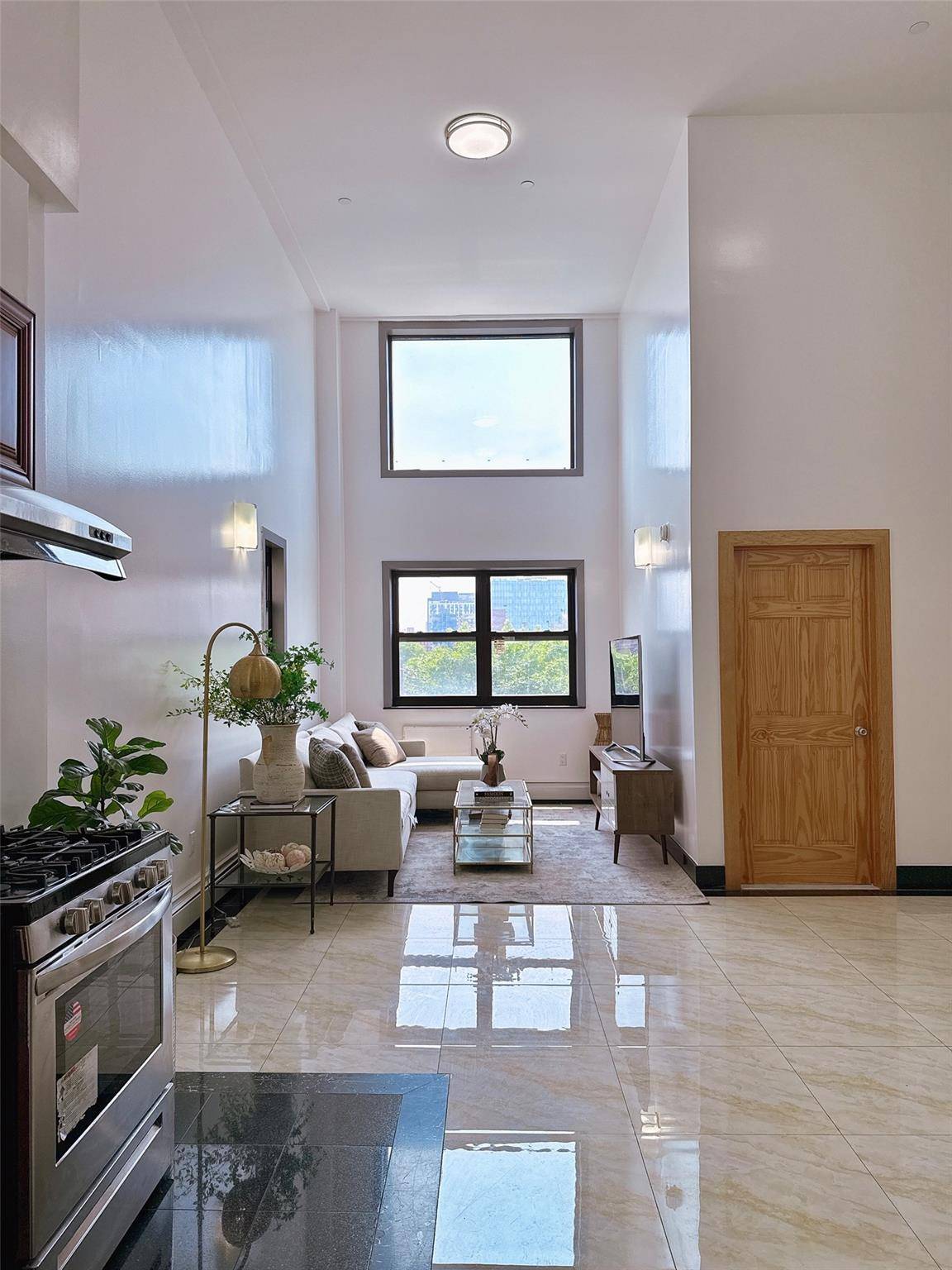 Flushing, NY 11354,31-47 137th ST #4C