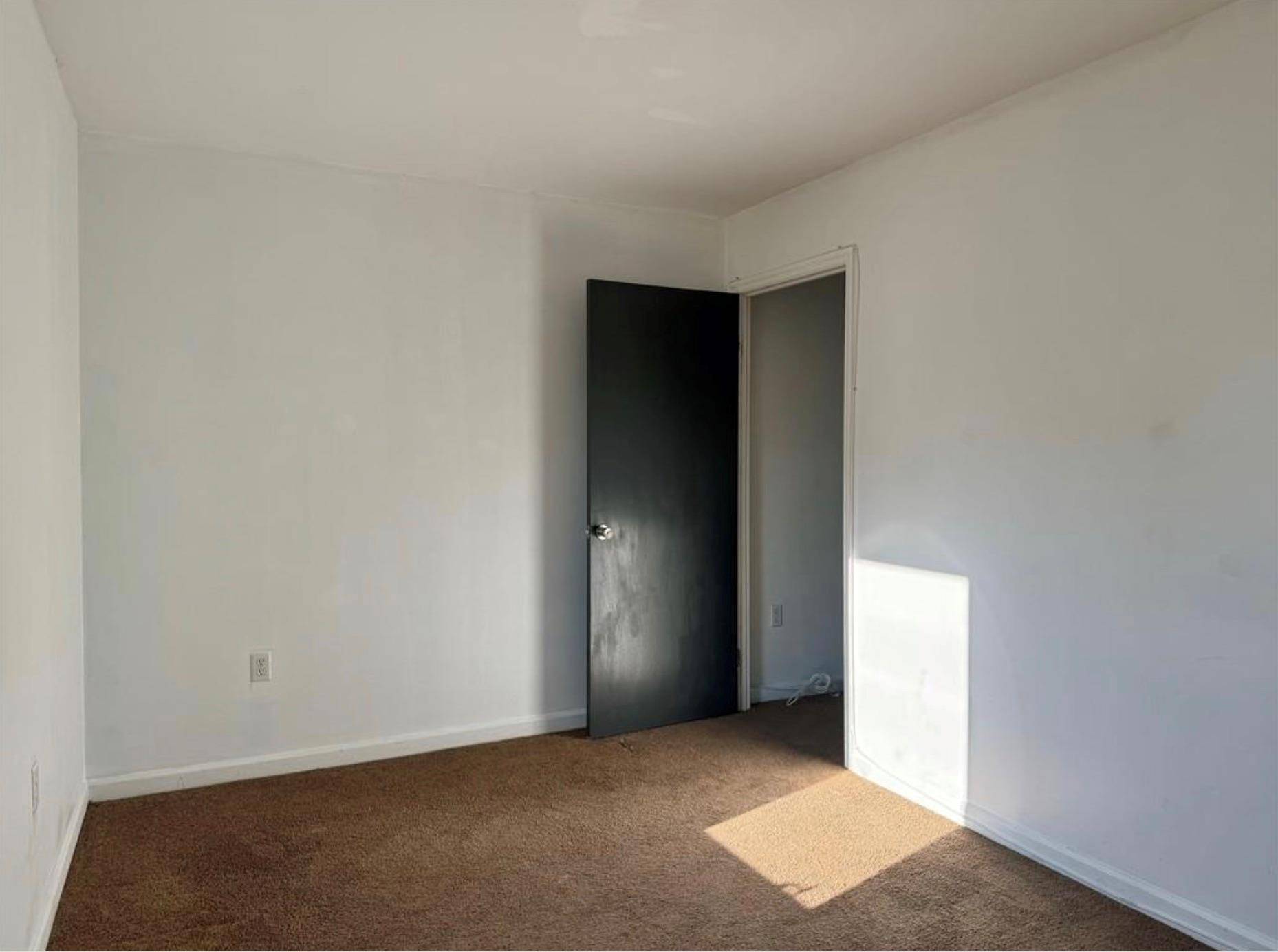 New Windsor, NY 12553,1 Jacqueline ST
