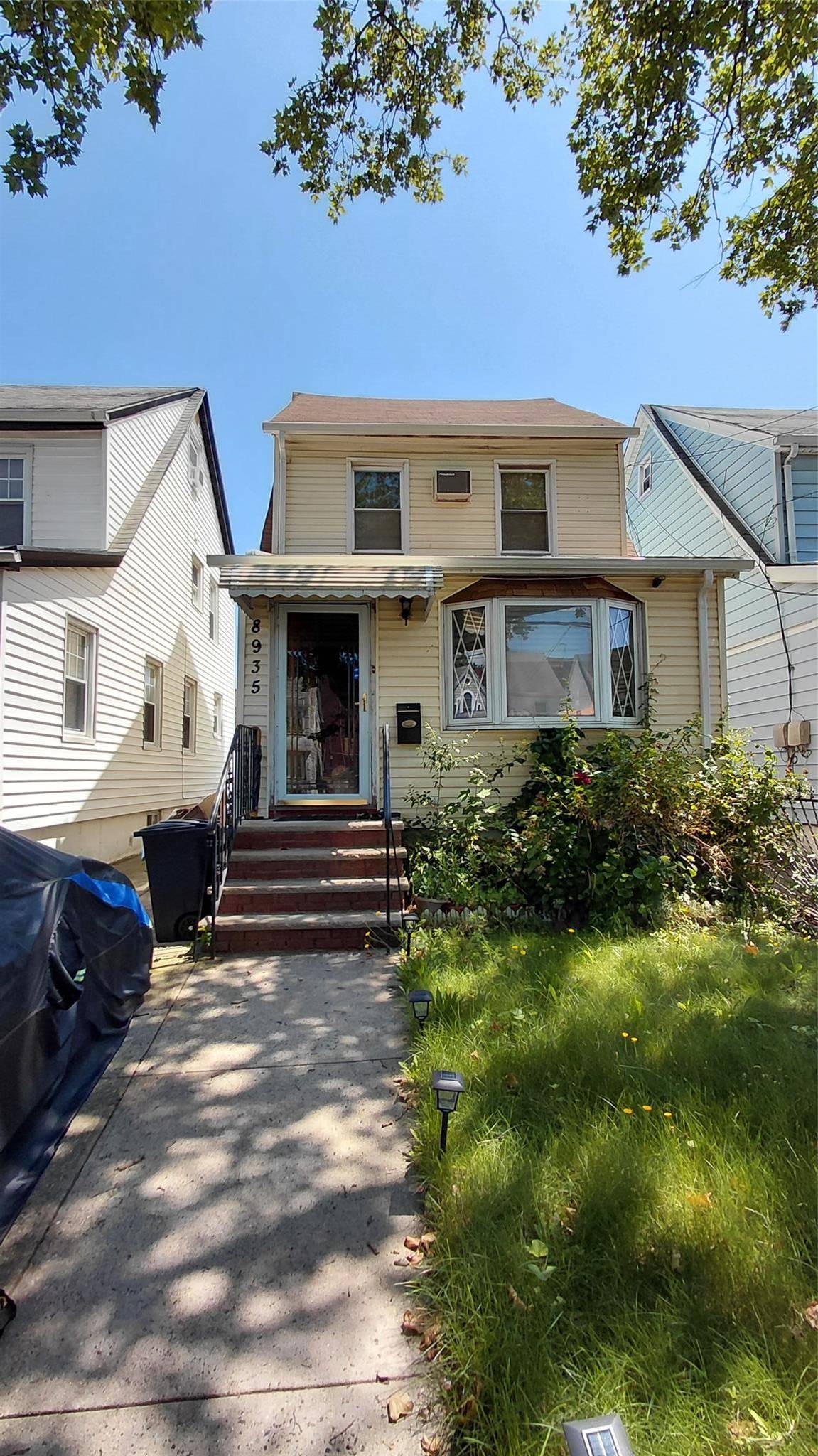 Queens Village, NY 11427,89-35 207th ST
