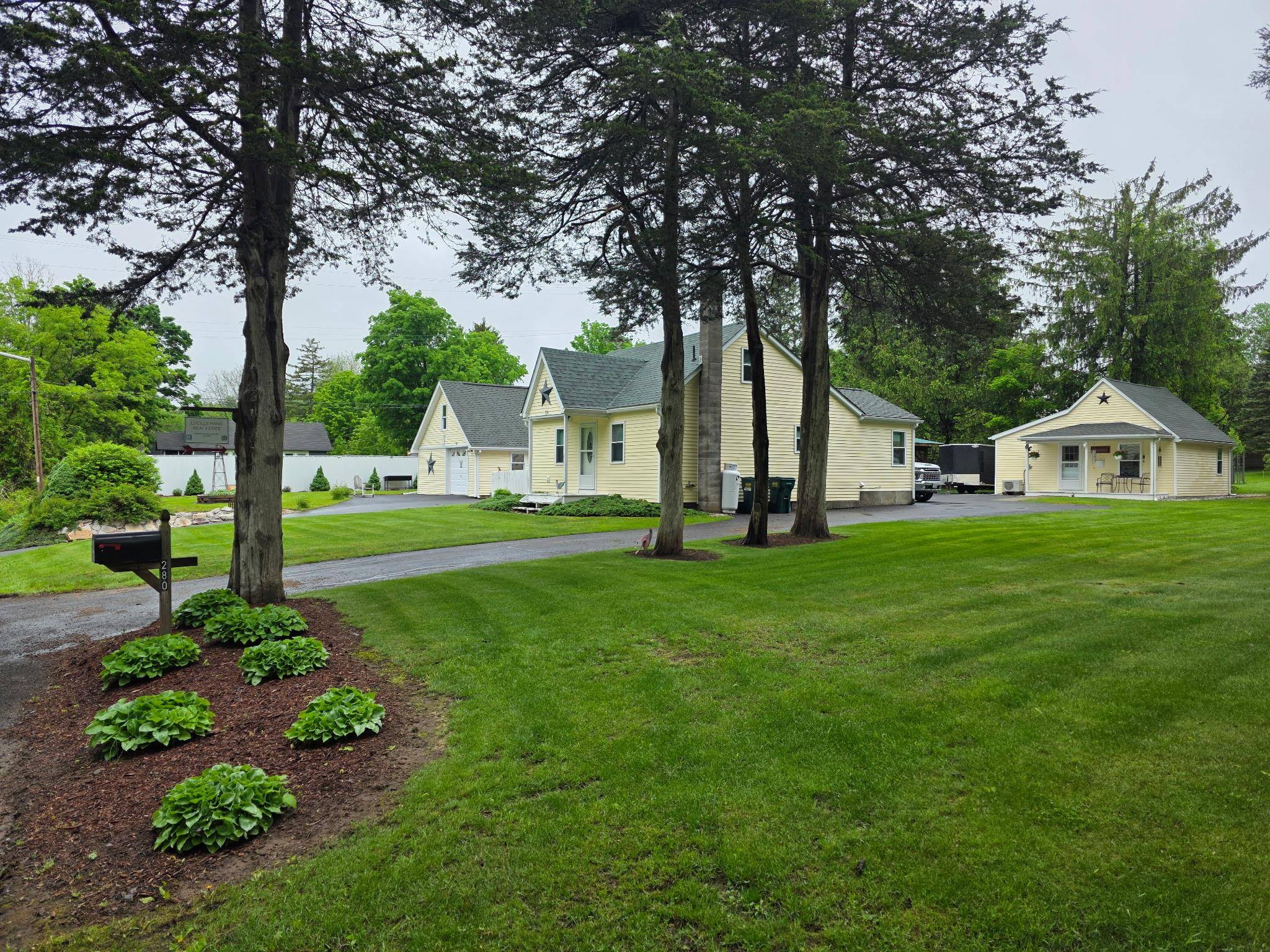Napanoch, NY 12458,280 Continental RD