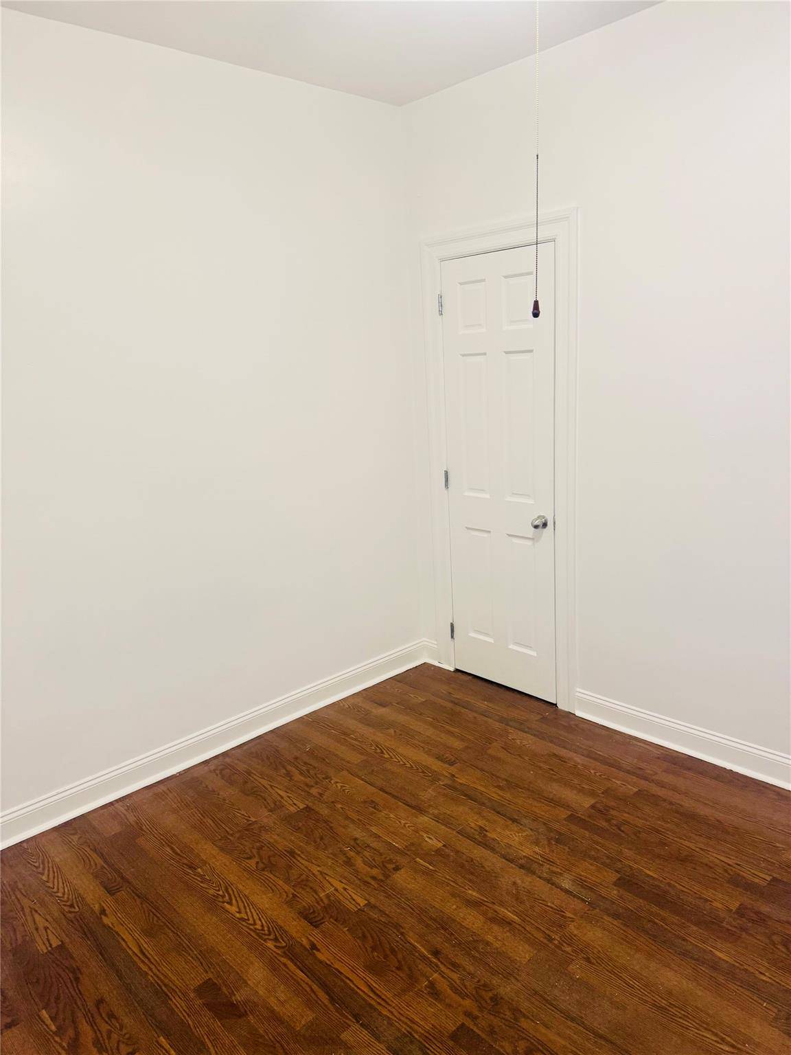 Bronx, NY 10460,1718 Melville ST #Apt 1