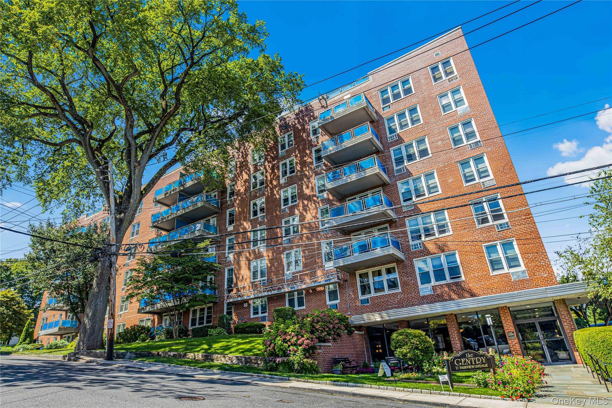 Tuckahoe, NY 10707,21 Fairview AVE #618