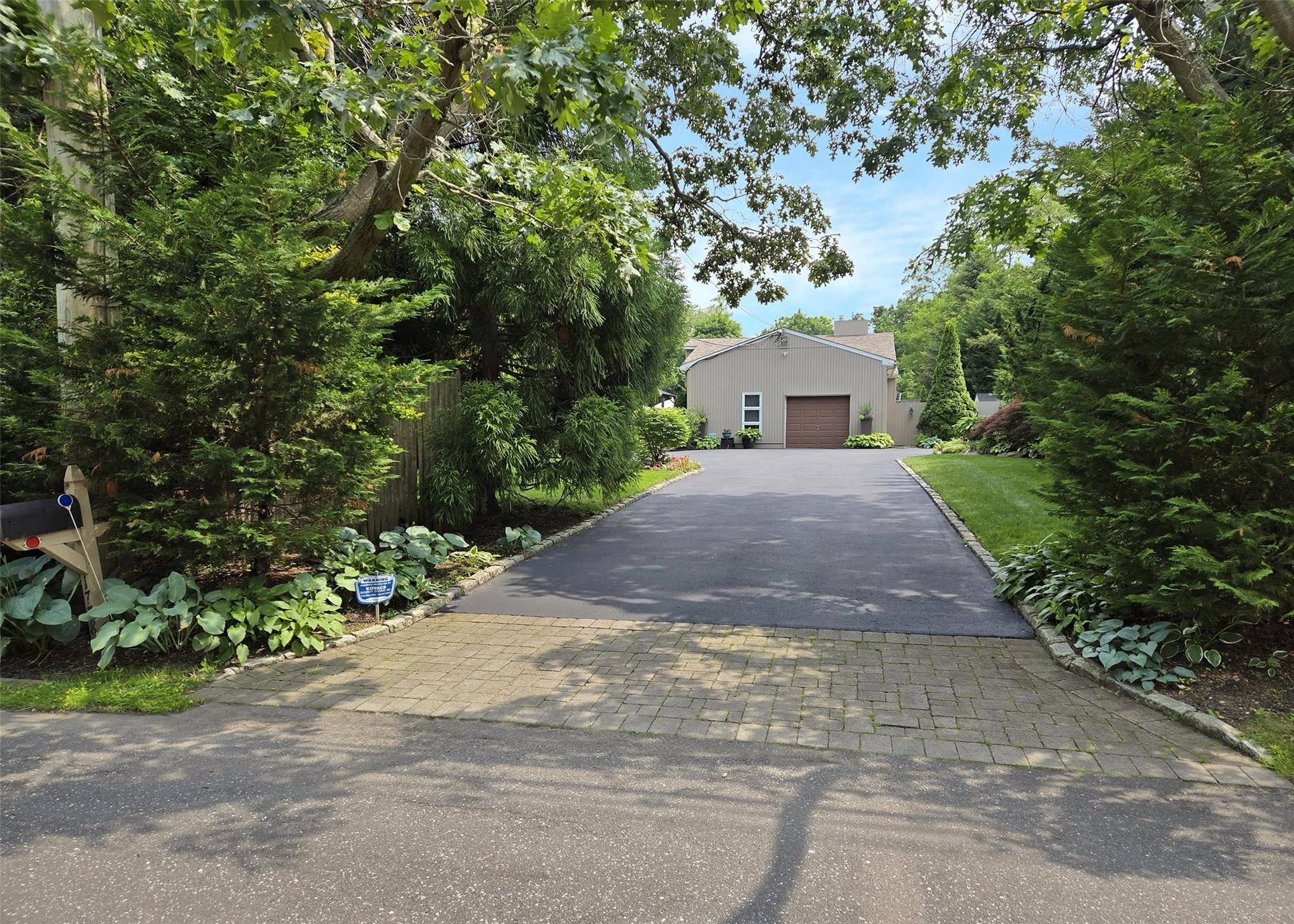 Islip, NY 11751,1778 Spur DR