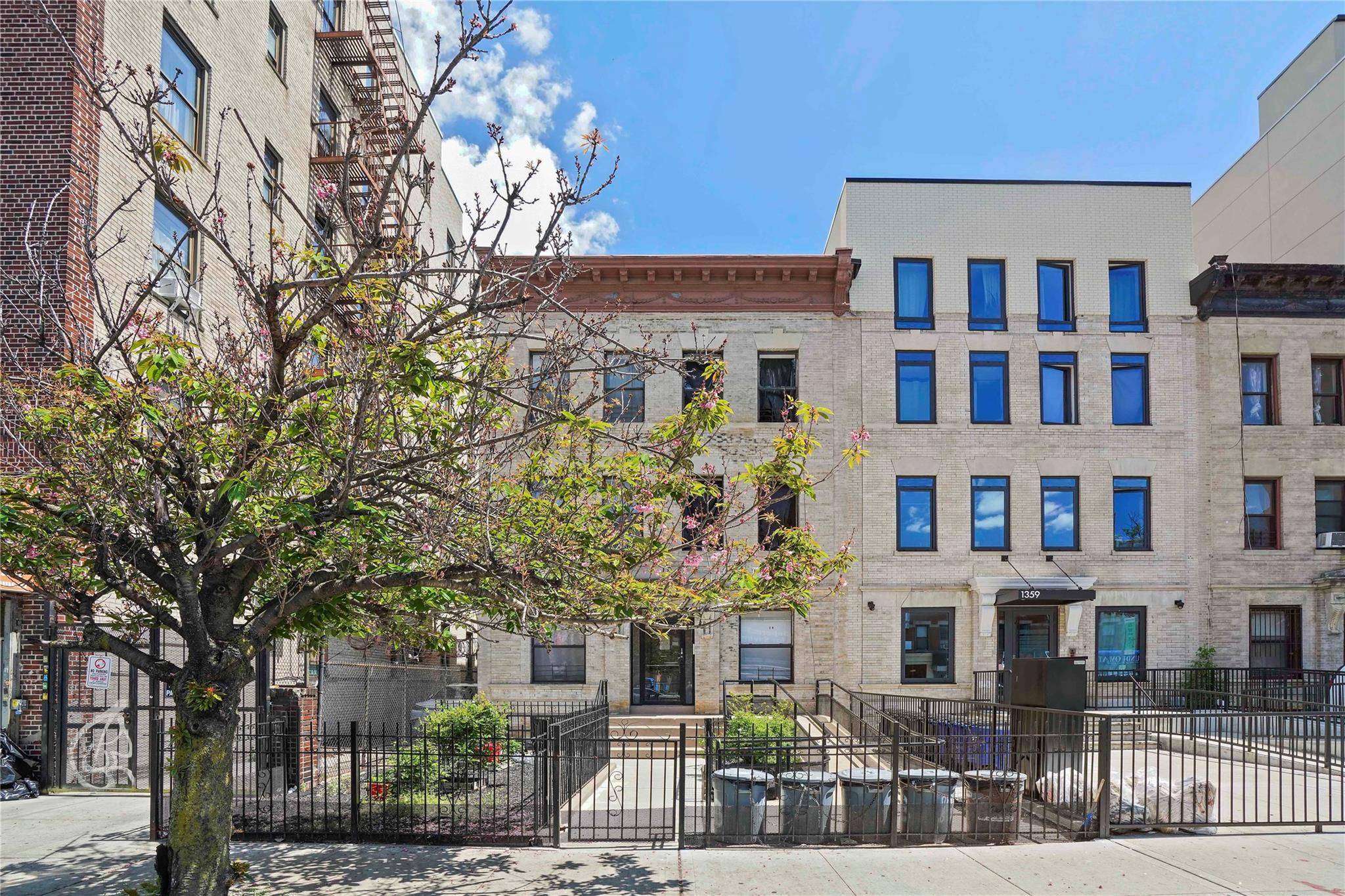 Brooklyn, NY 11226,1363 Nostrand AVE