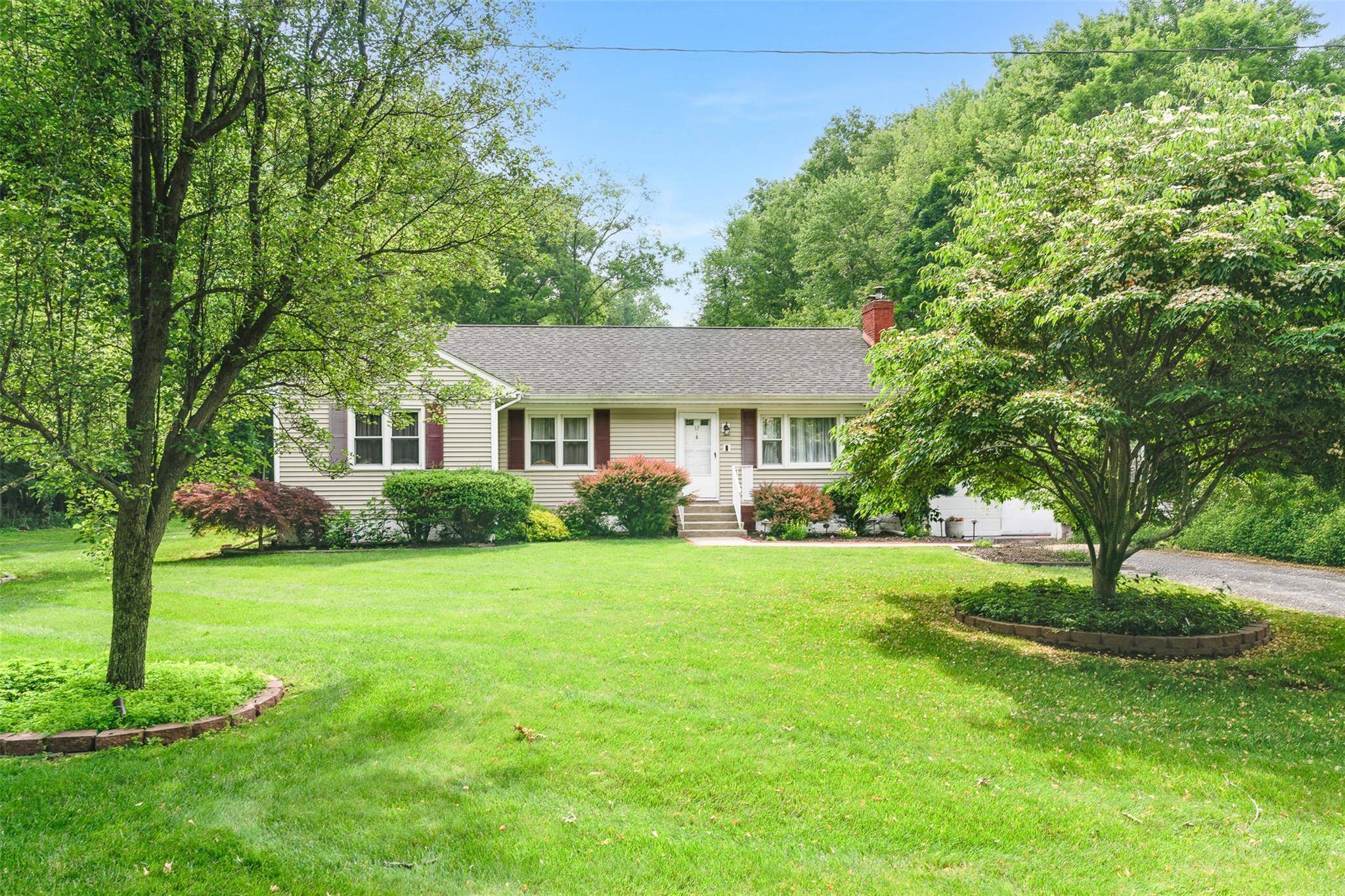Wappingers Falls, NY 12590,63 Lake Walton RD