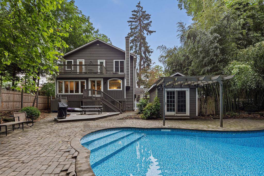 Nyack, NY 10960,41 River RD