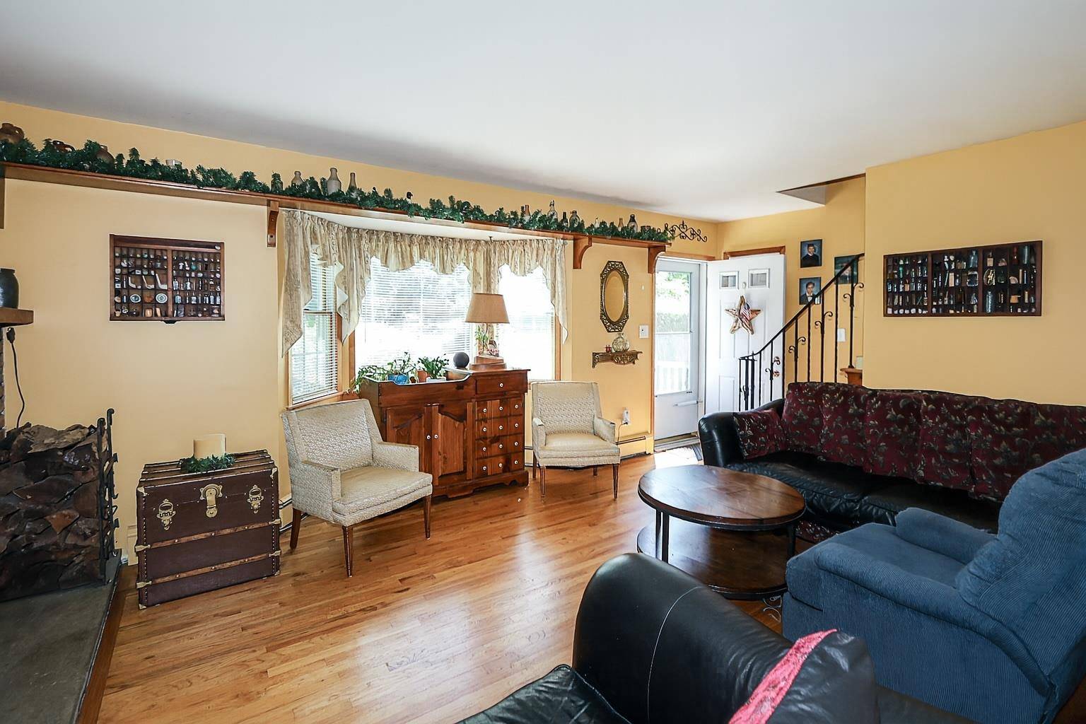 Huntington Station, NY 11746,68 Hillwood DR