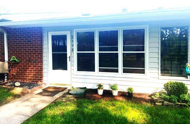 Ridge, NY 11961,259 Newcastle CT #E