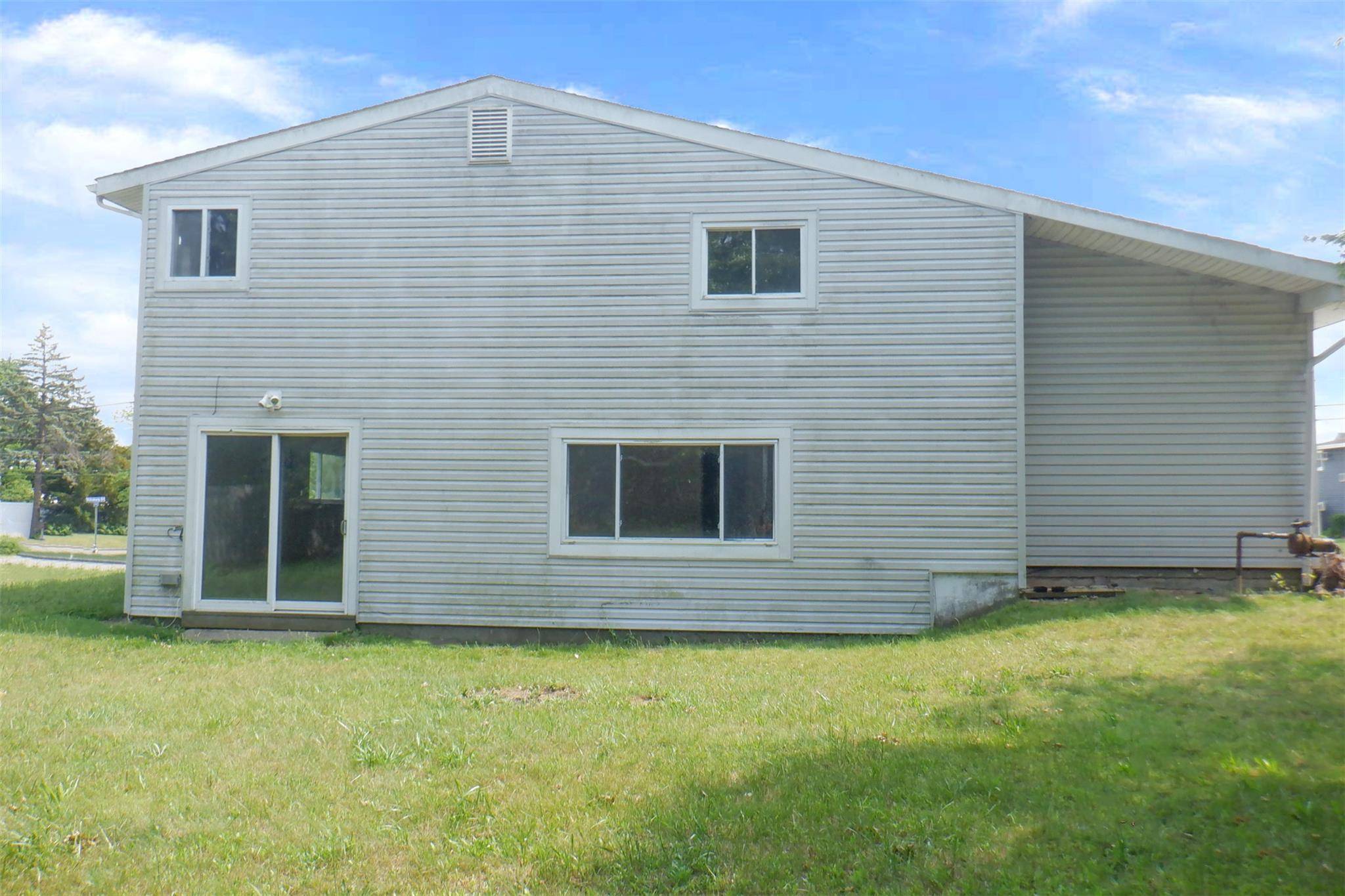 Holbrook, NY 11741,40 Gettysburg DR