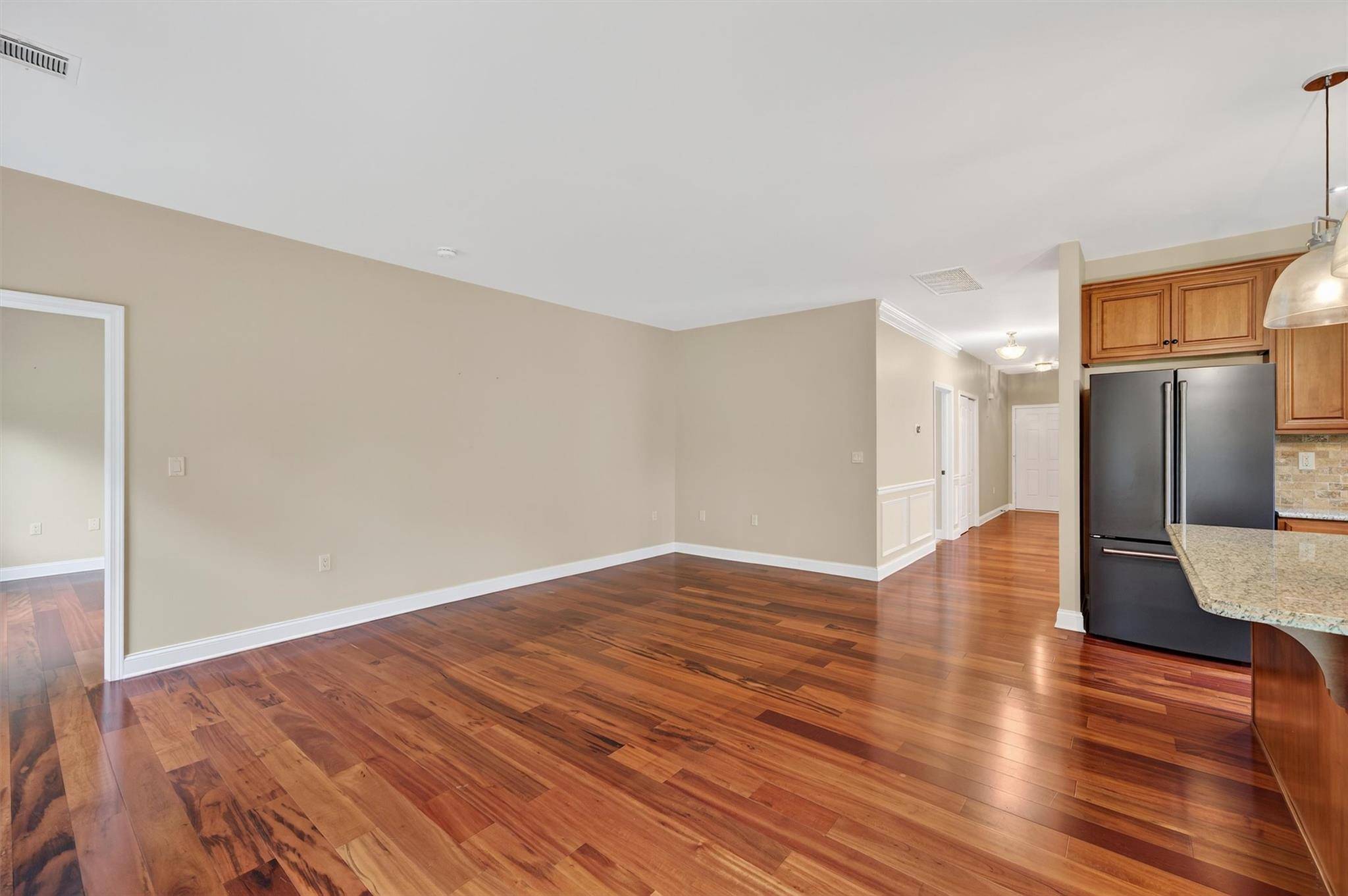 Middletown, NY 10940,84 Jasmine DR